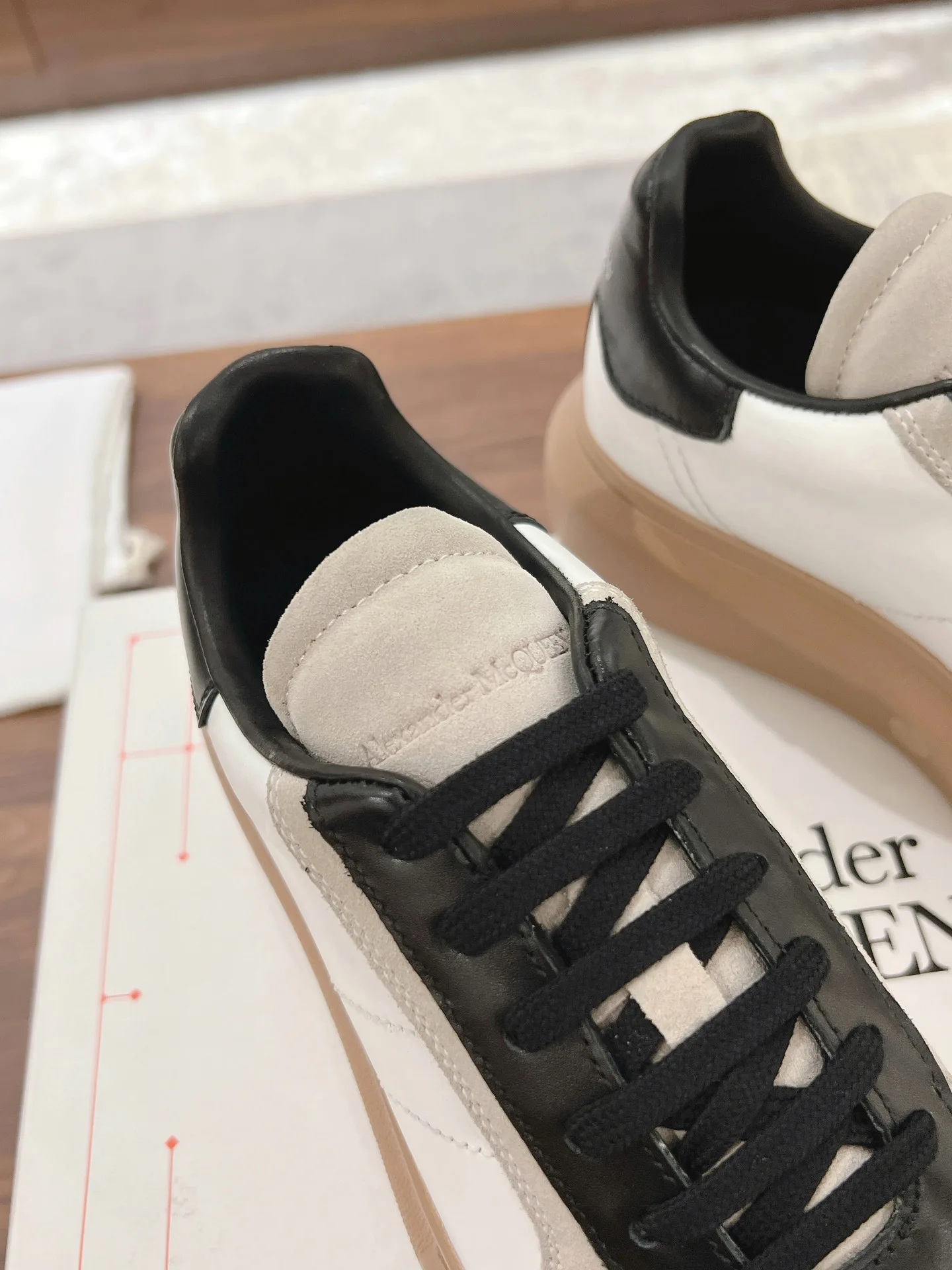 Кроссовки Женские Alexander Mcqueen 3446148
