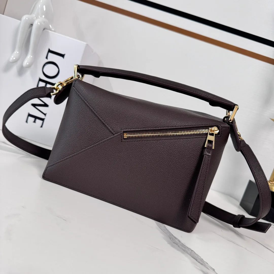Классические Сумки Женские Loewe 12172483