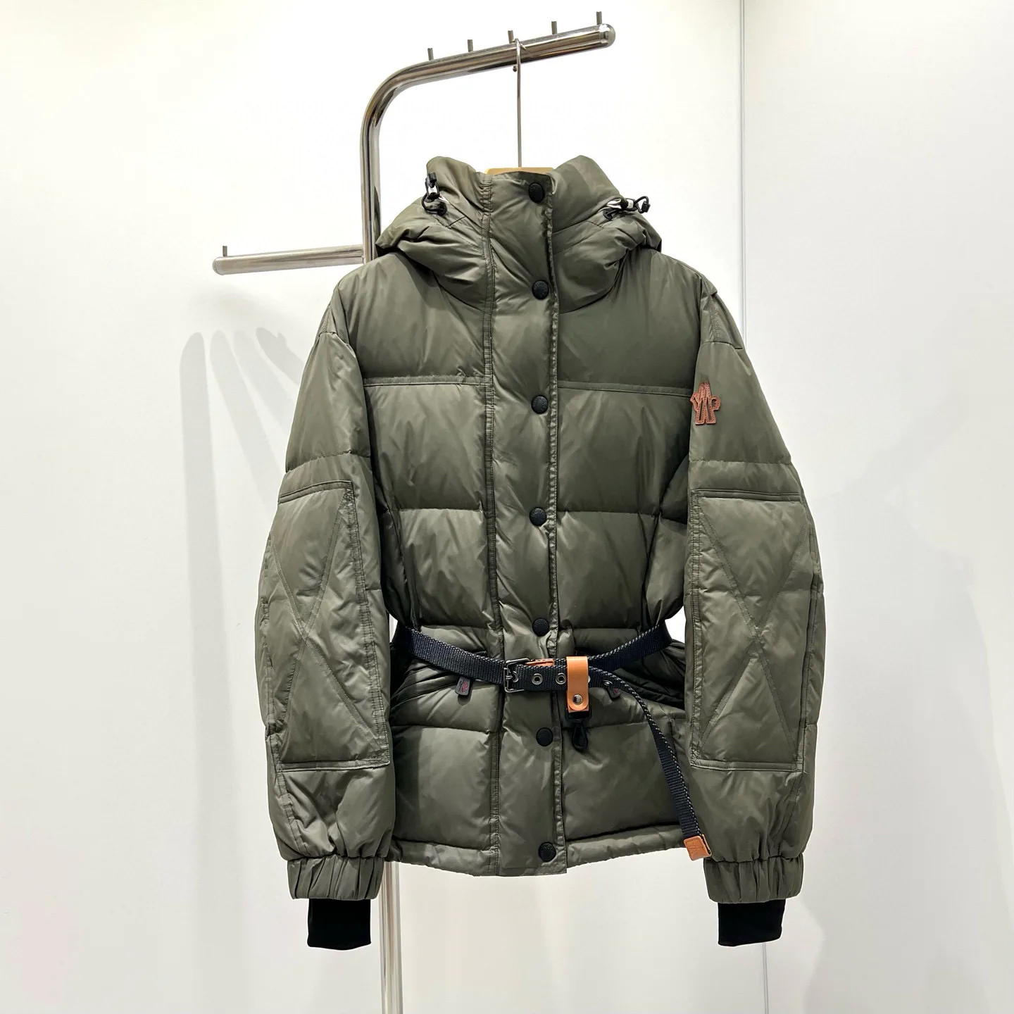 Куртки И Пуховики Женские Moncler 18952075