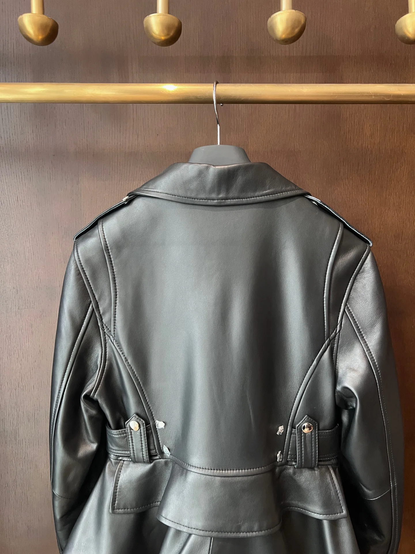 Кожаные Куртки И Дублёнки Женские Chanel 9101748