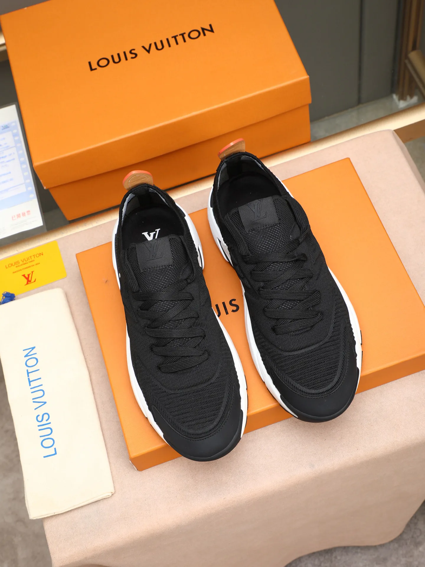 Кроссовки Мужские Louis Vuitton 1277009