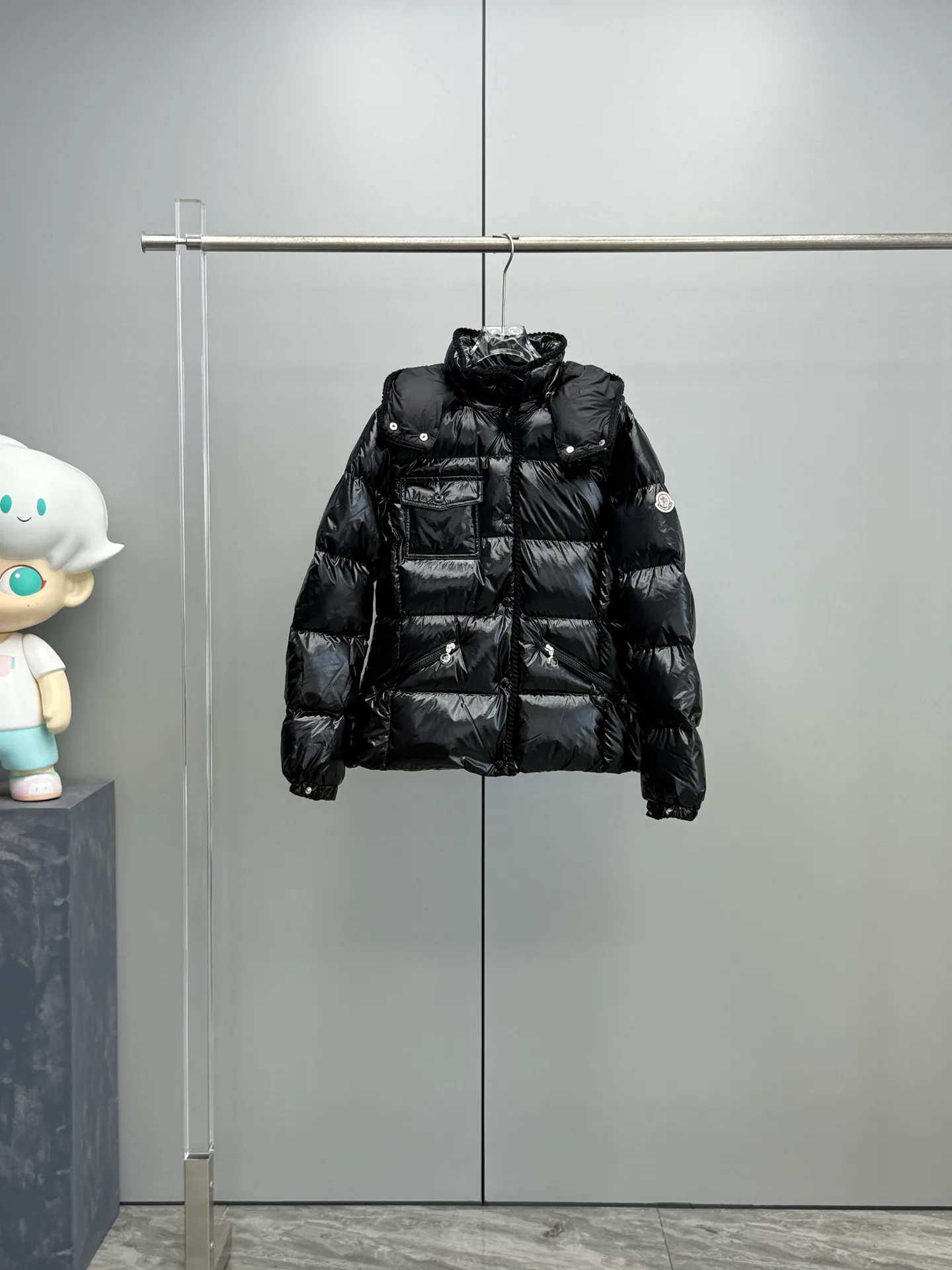 Куртки И Пуховики Женские Moncler 18710371