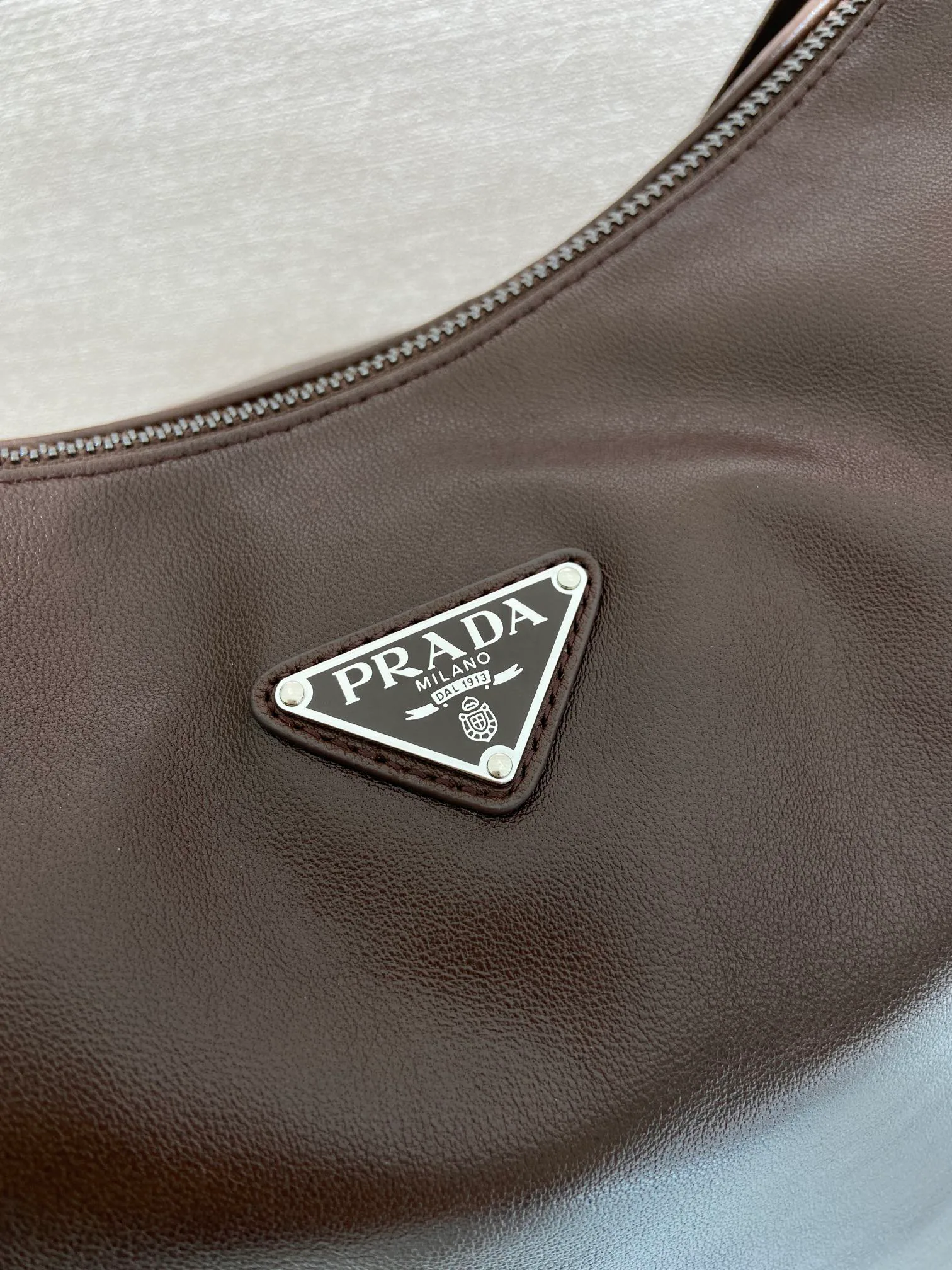 Сумки На Ремне Женские Prada 11627383
