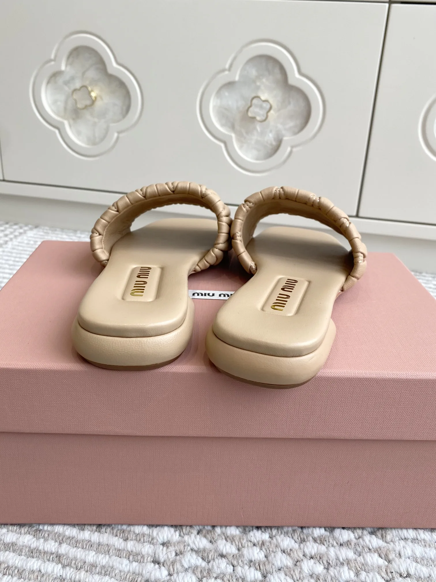 Шлепанцы Женские Miu Miu 11701940