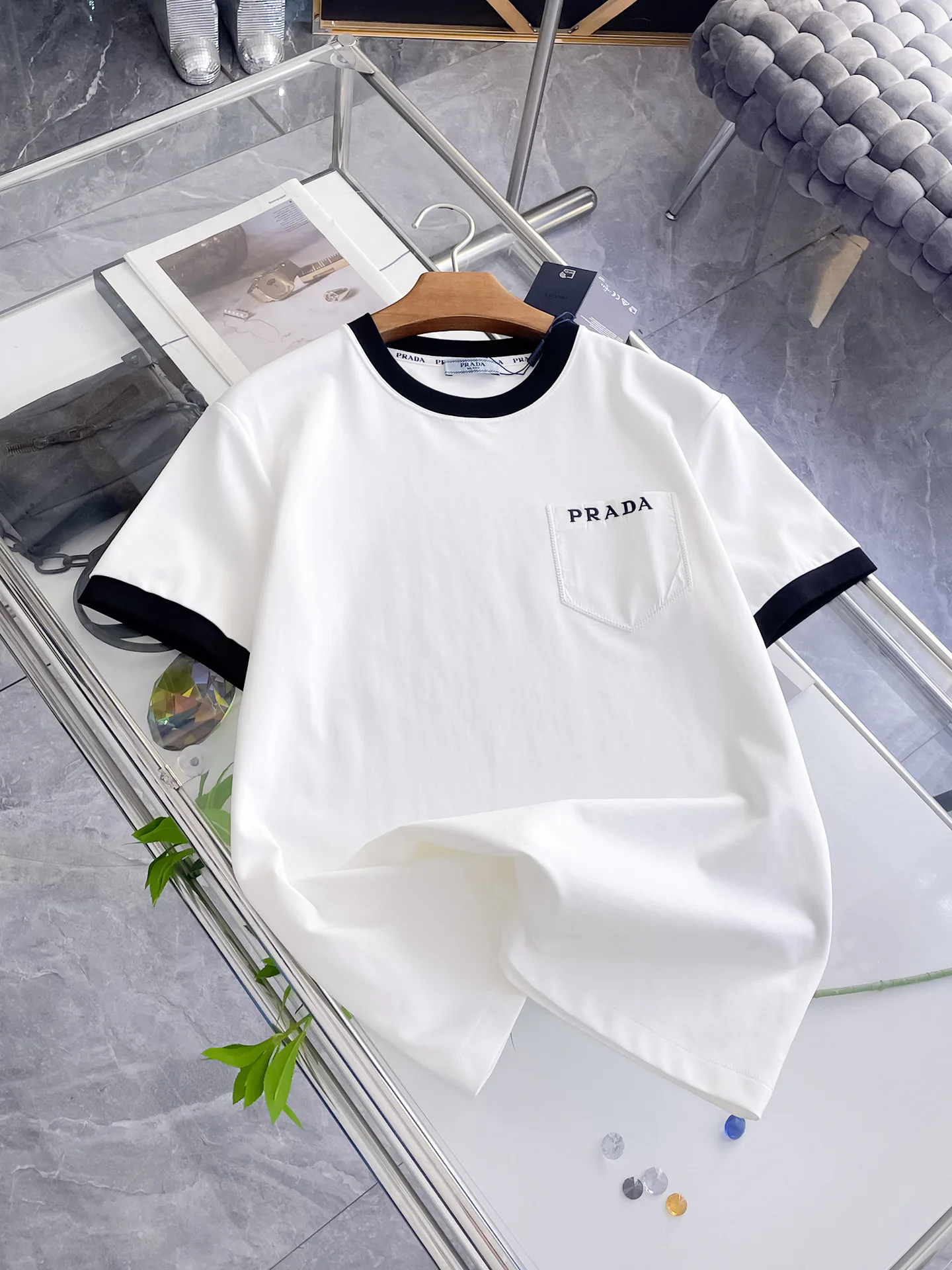 Футболки Мужские Prada 17579692