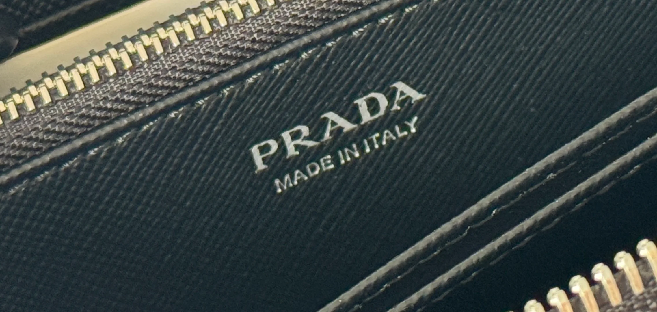 Клатчи Женские Prada 17999860