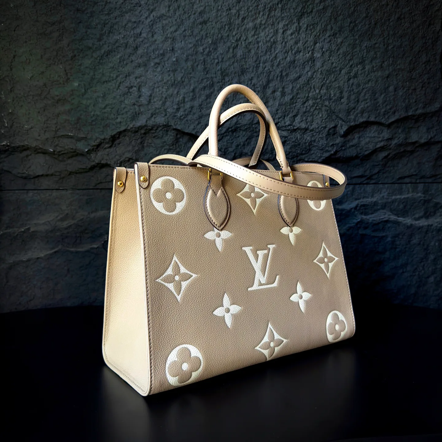 Классические Сумки Женские Louis Vuitton 18170502
