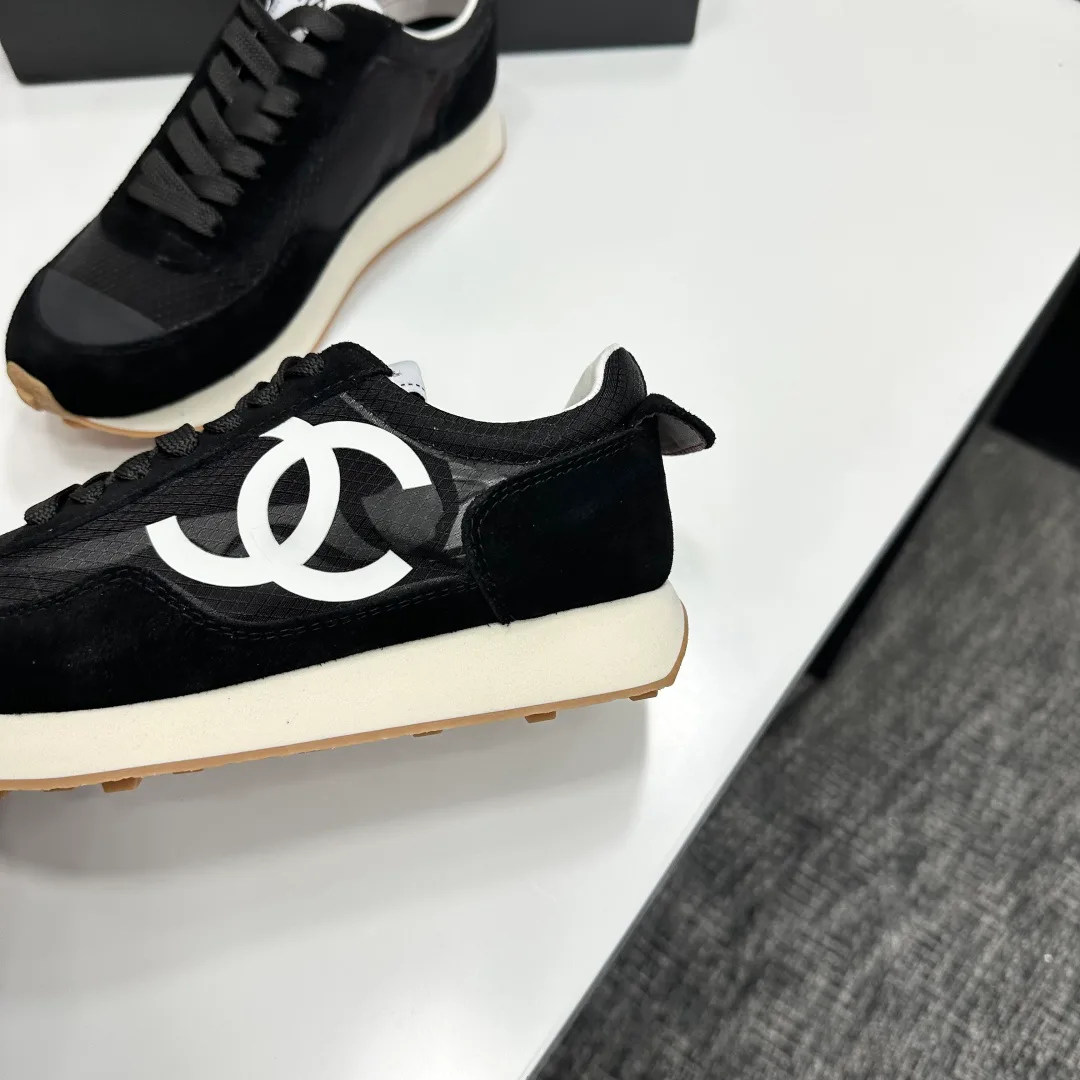 Кроссовки Женские Chanel 11157303