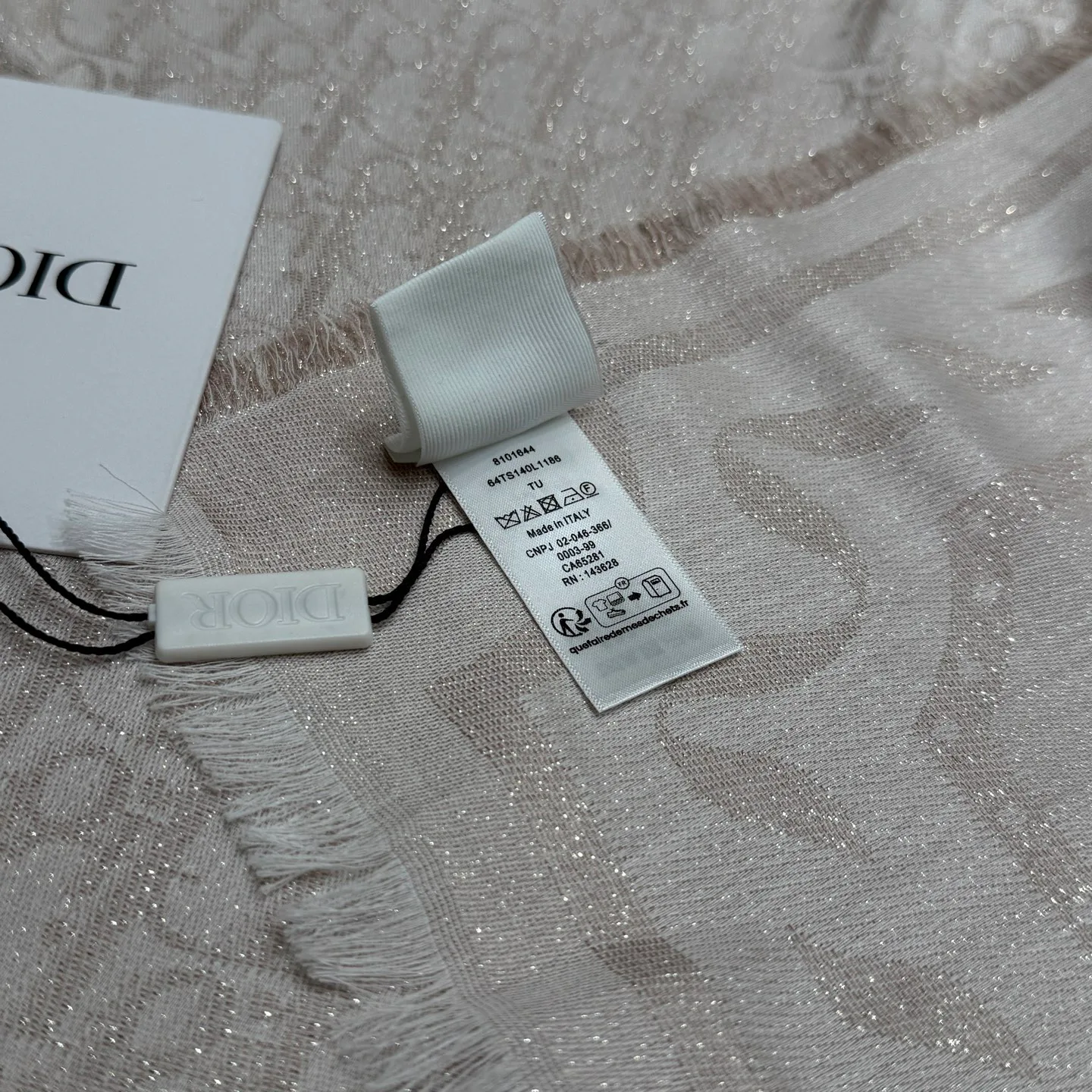 Шарфы Christian Dior 18114583