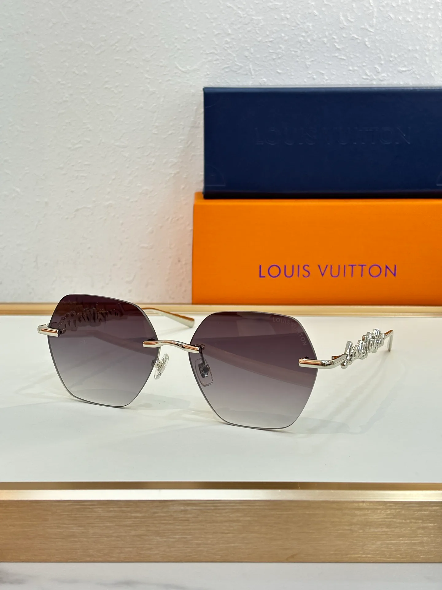 Очки Louis Vuitton 18629798