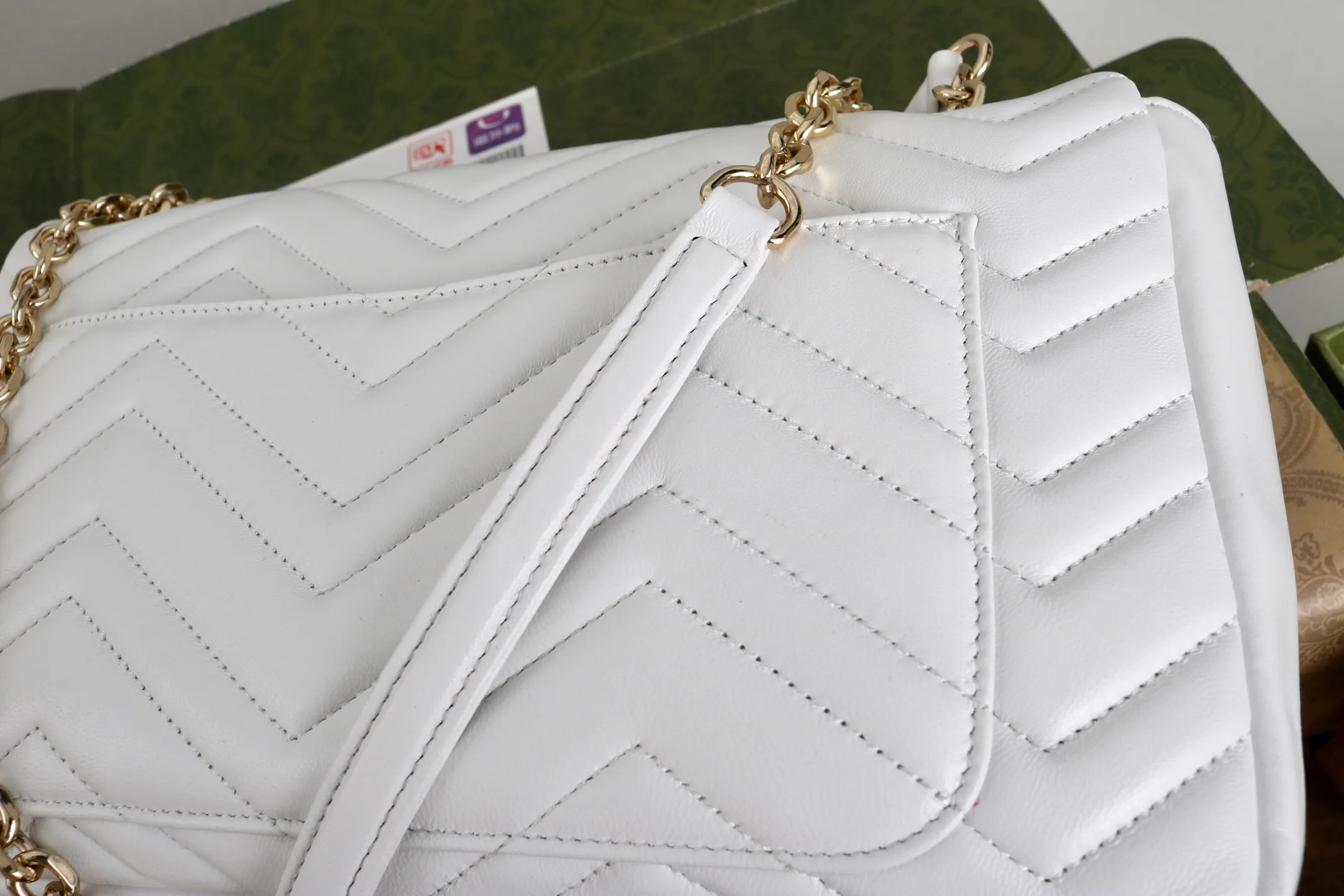 Классические Сумки Женские Gucci 18223240