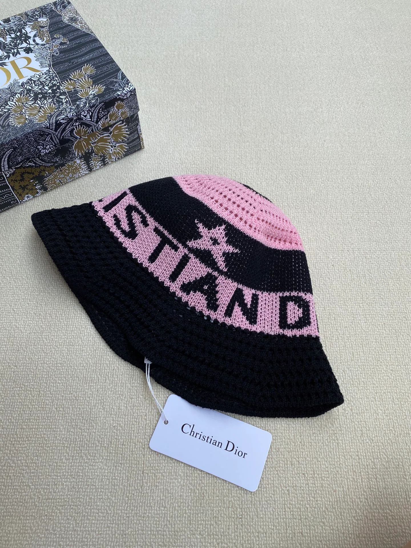 Головные Уборы Christian Dior 13302315