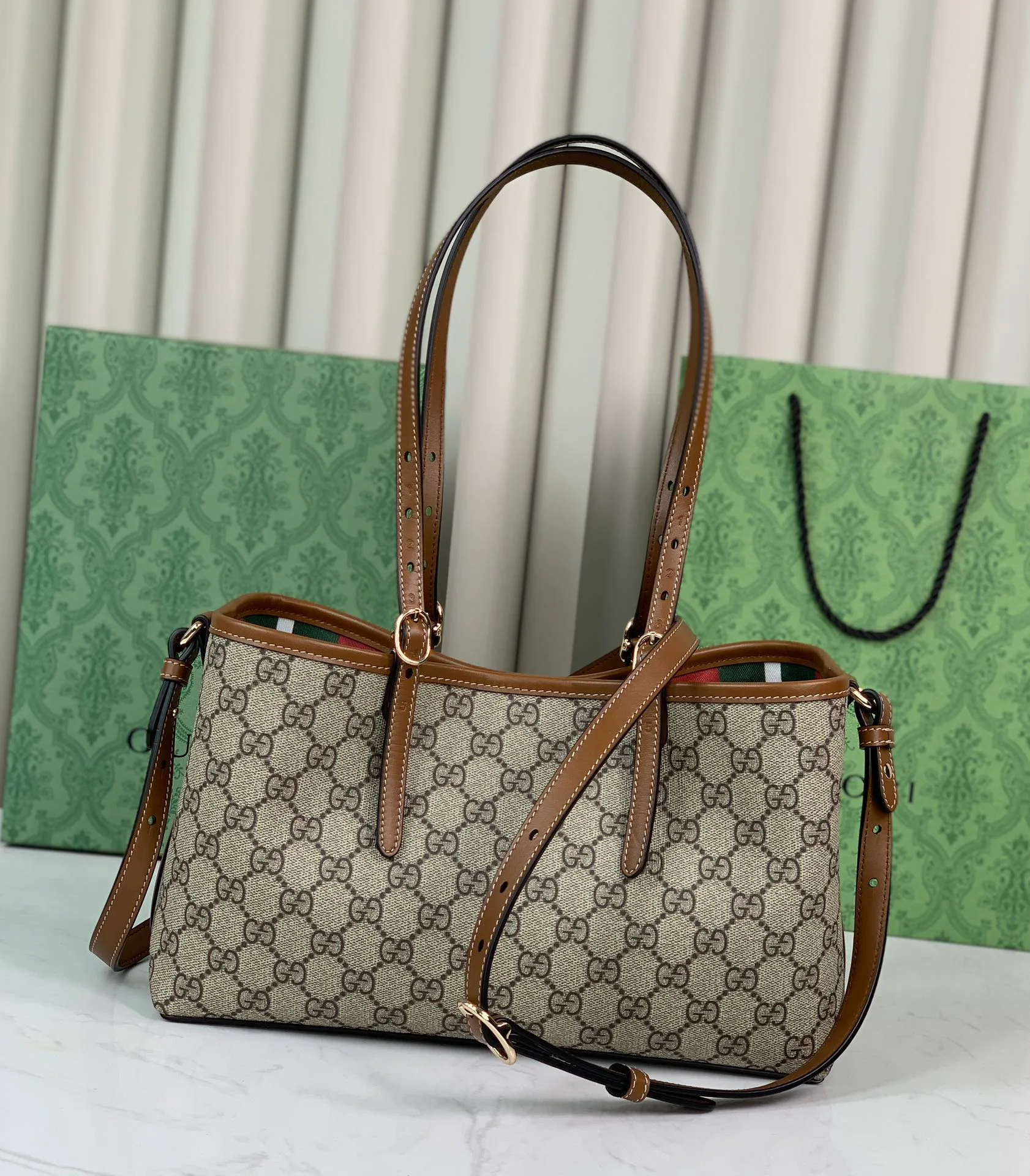 Классические Сумки Женские Gucci 11562654