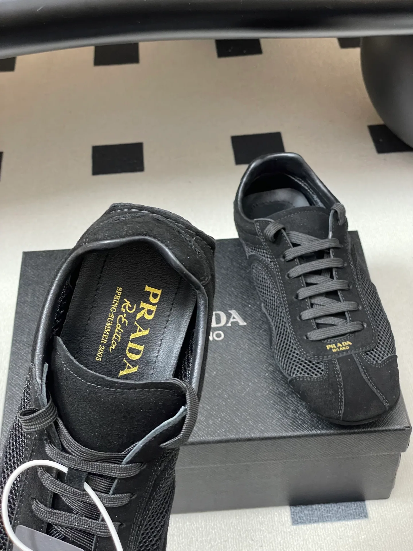 Кроссовки Женские Prada 12810921