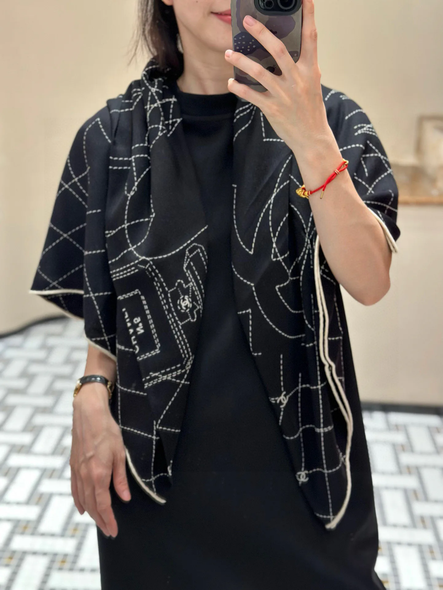 Шарфы Chanel 136898