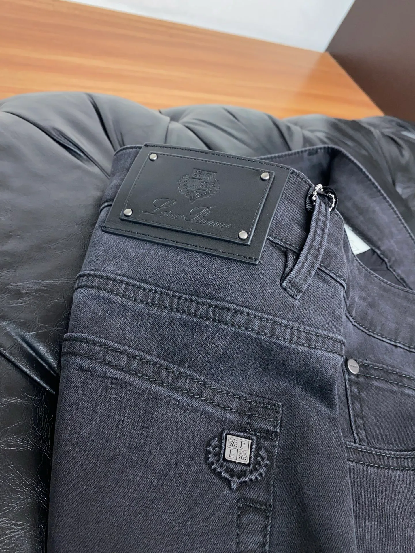 Джинсы Мужские Loro Piana 11790551