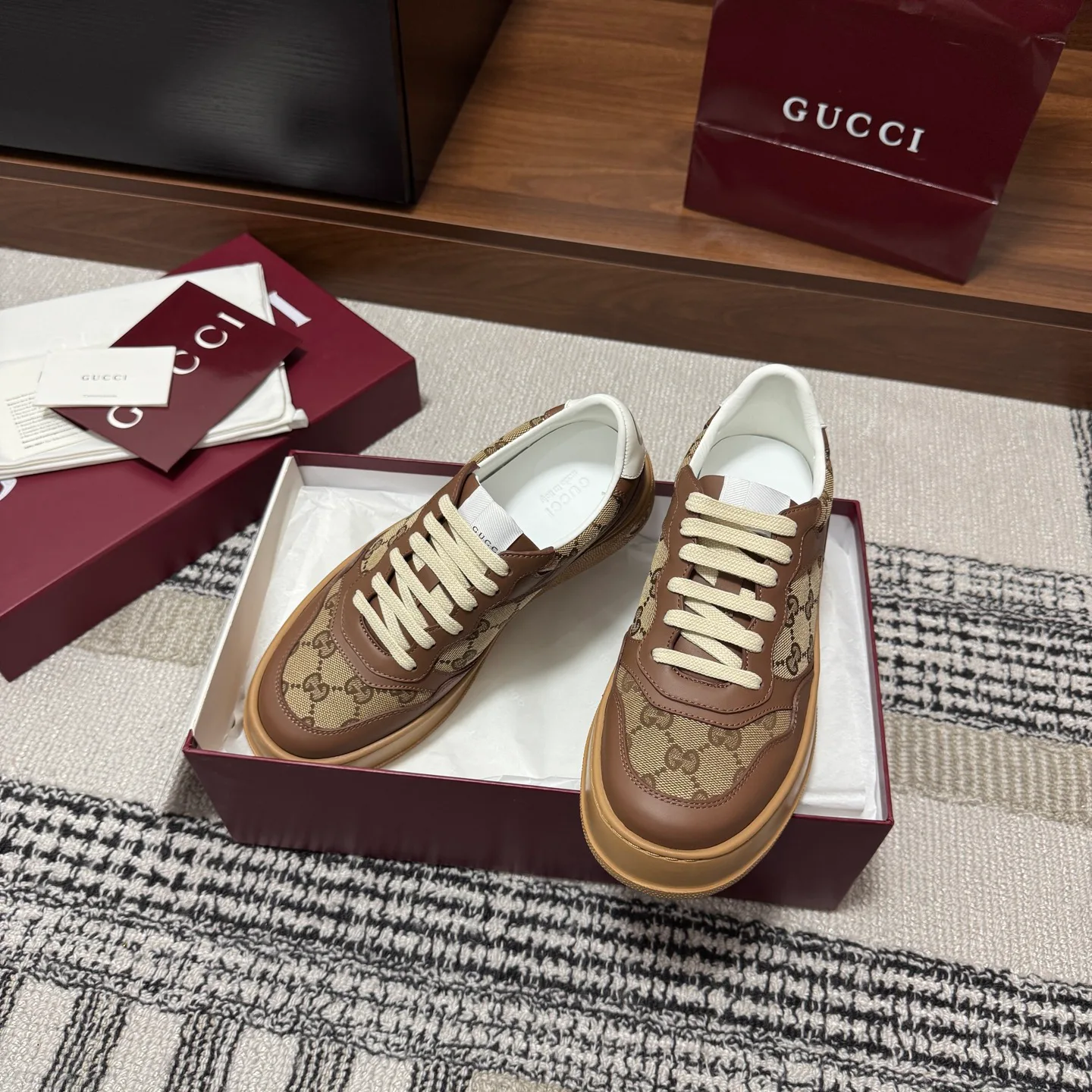 Кроссовки Женские Gucci 1225472