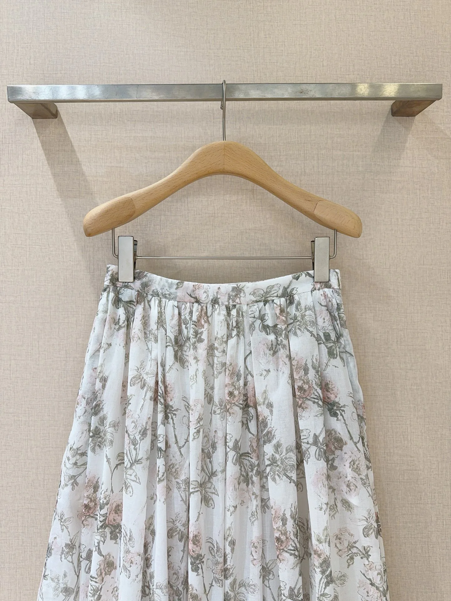 Юбки Женские Christian Dior 17290262