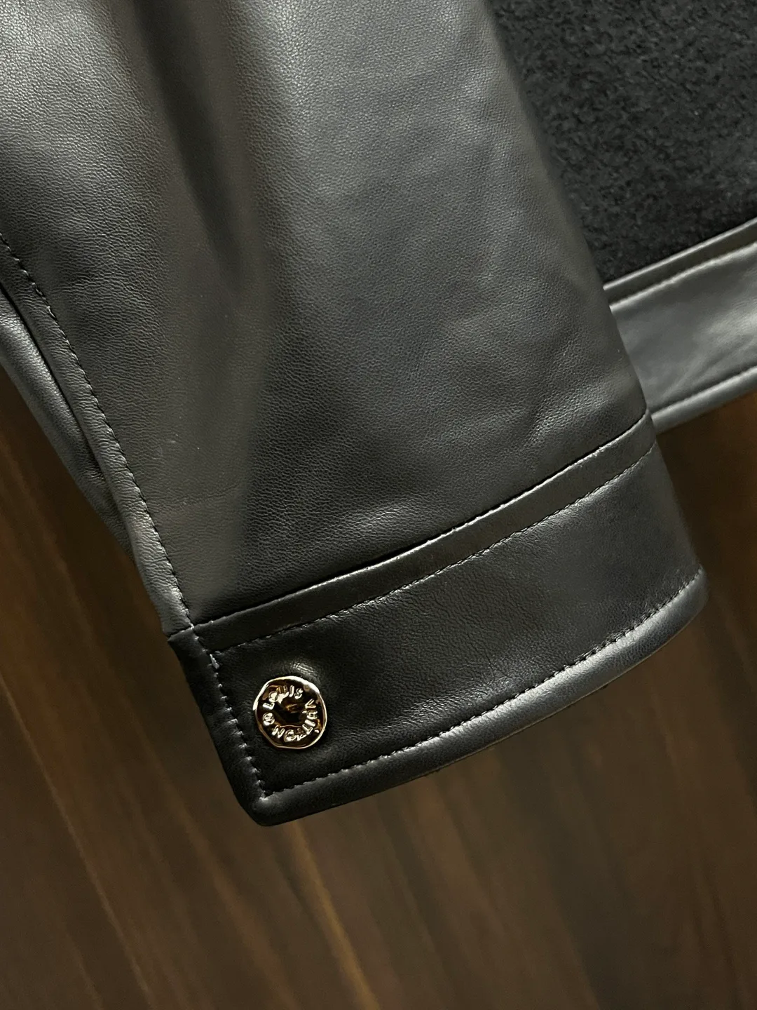 Кожаные Куртки И Дублёнки Мужские Louis Vuitton 384044