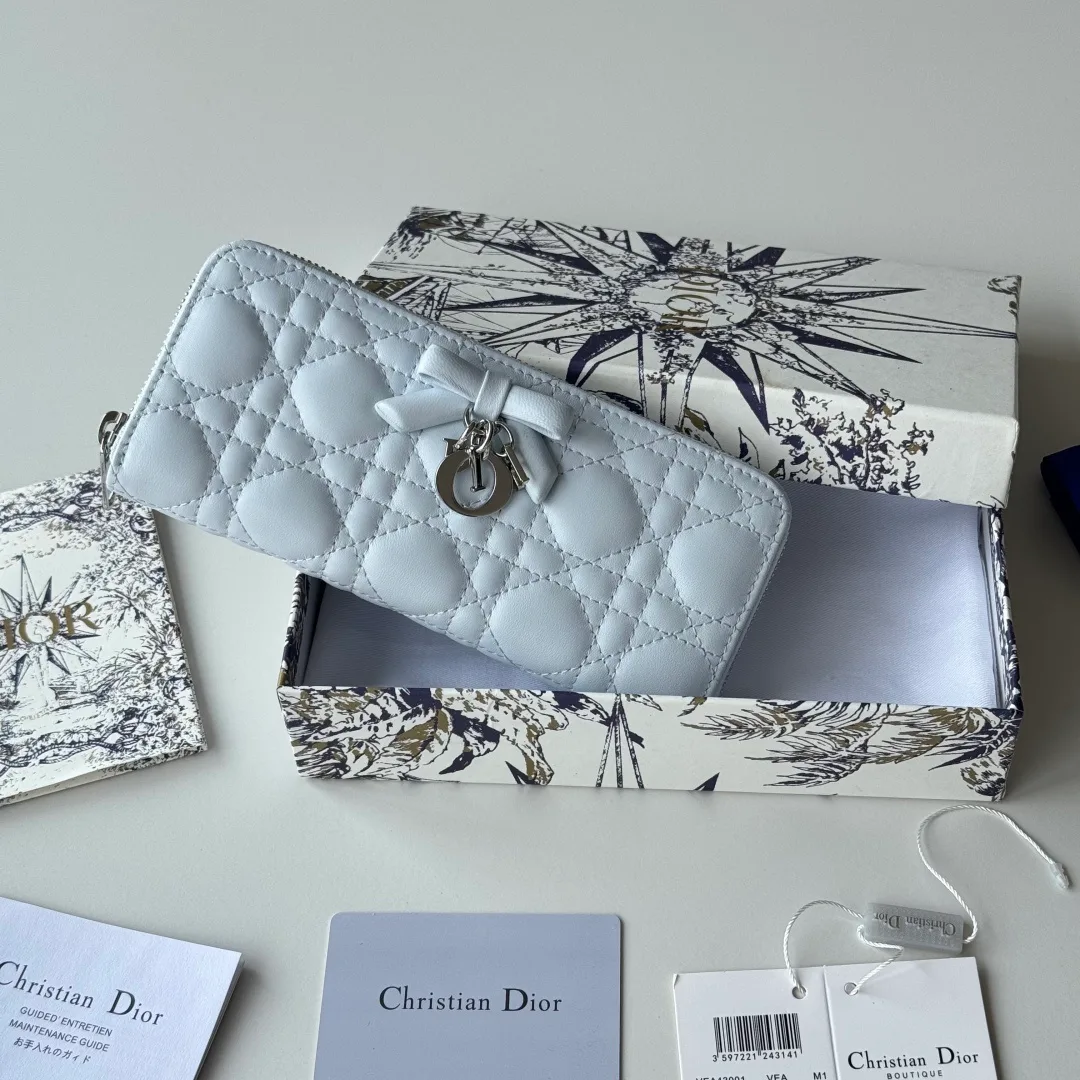 Клатчи Женские Christian Dior 18492971