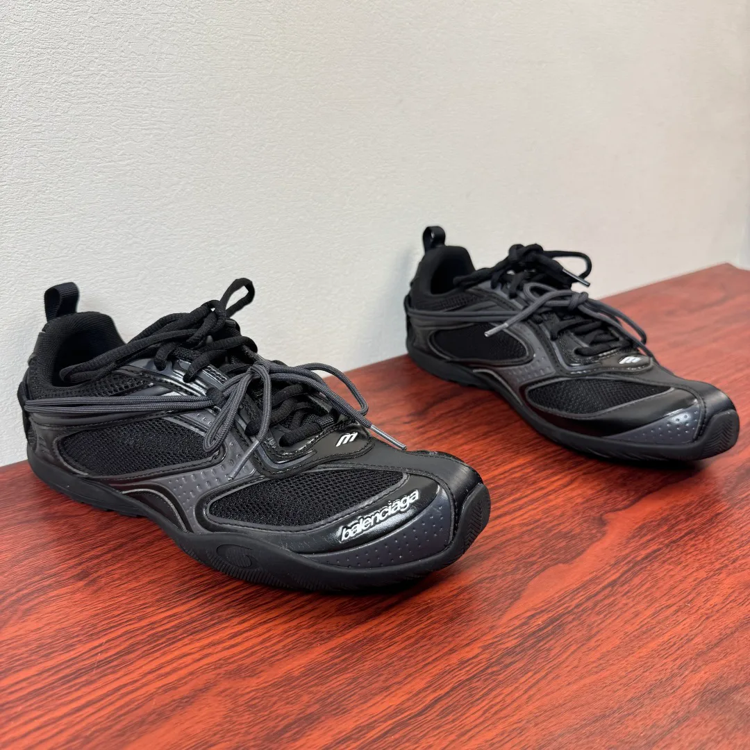 Кроссовки Женские Balenciaga 14845603