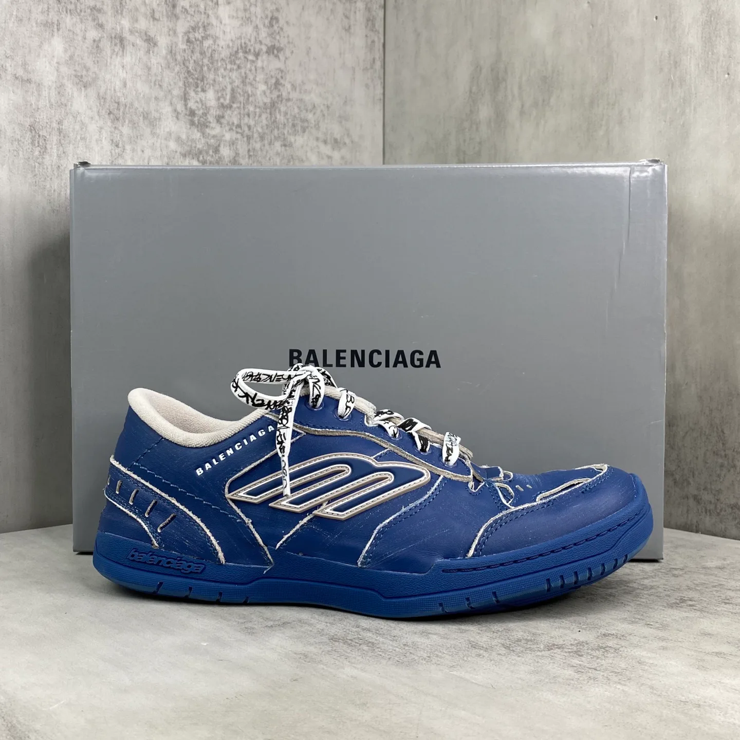 Кроссовки Женские Balenciaga 10247854