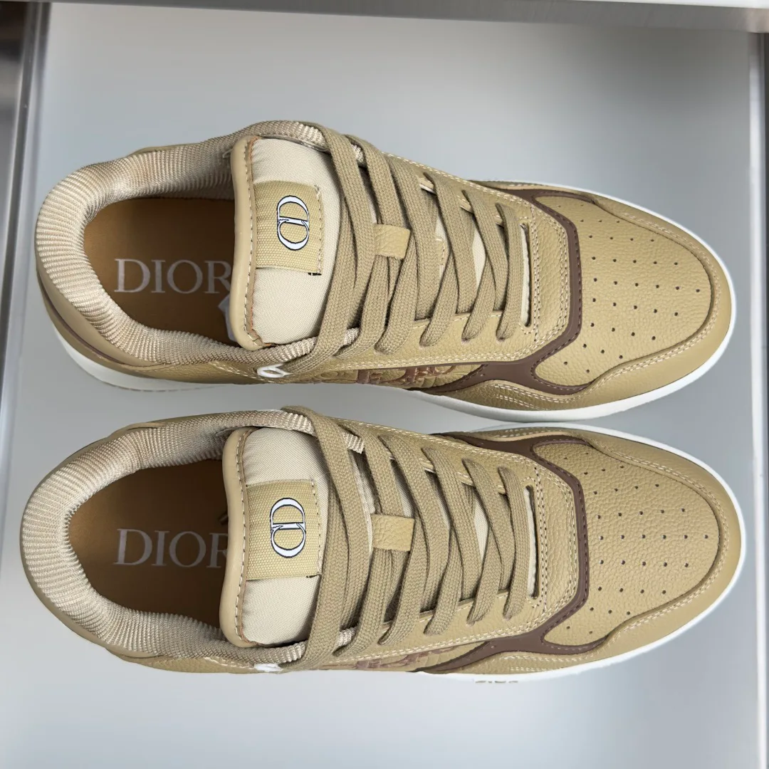 Кроссовки Женские Christian Dior 18505167