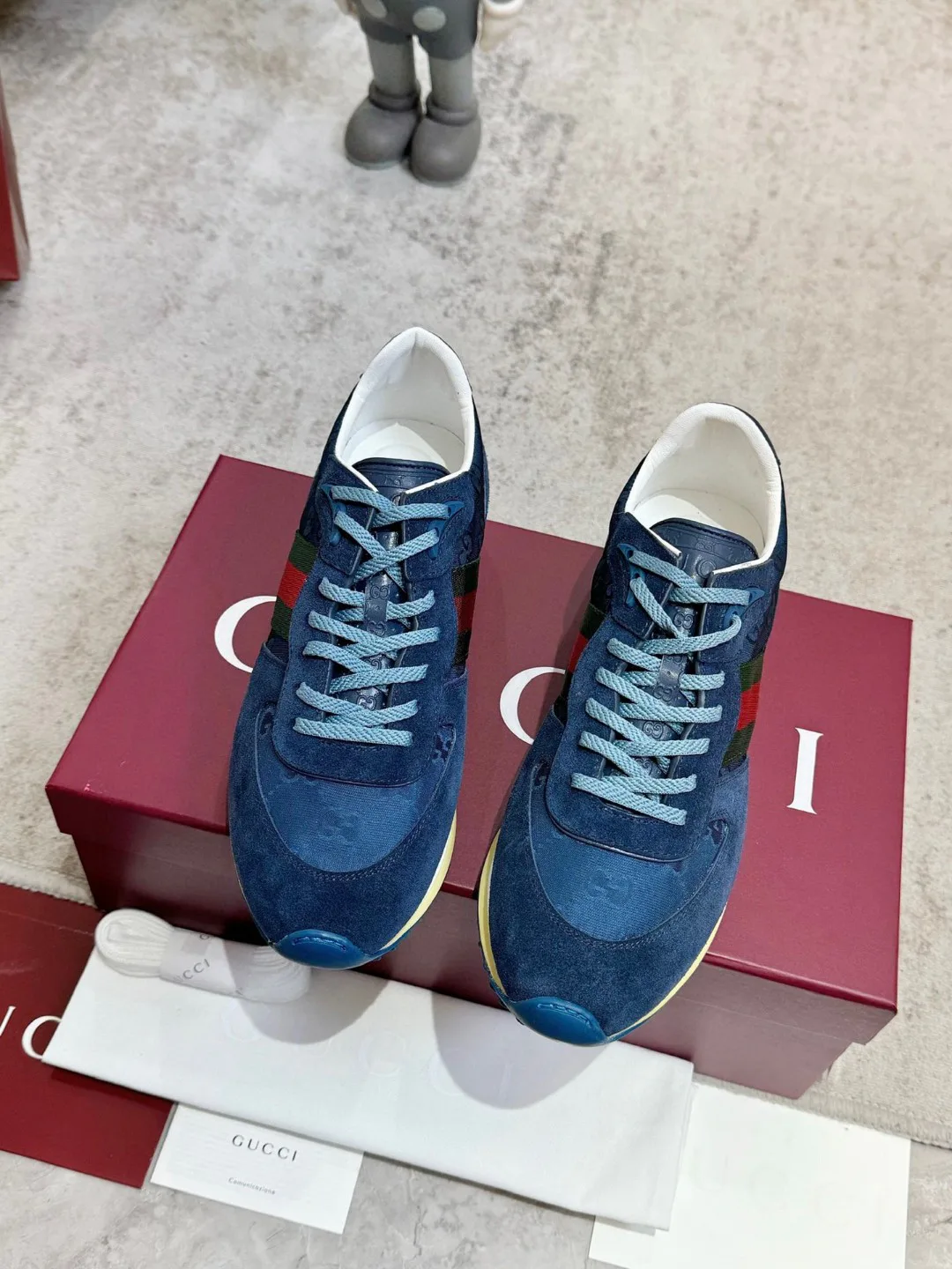 Кроссовки Женские Gucci 944881