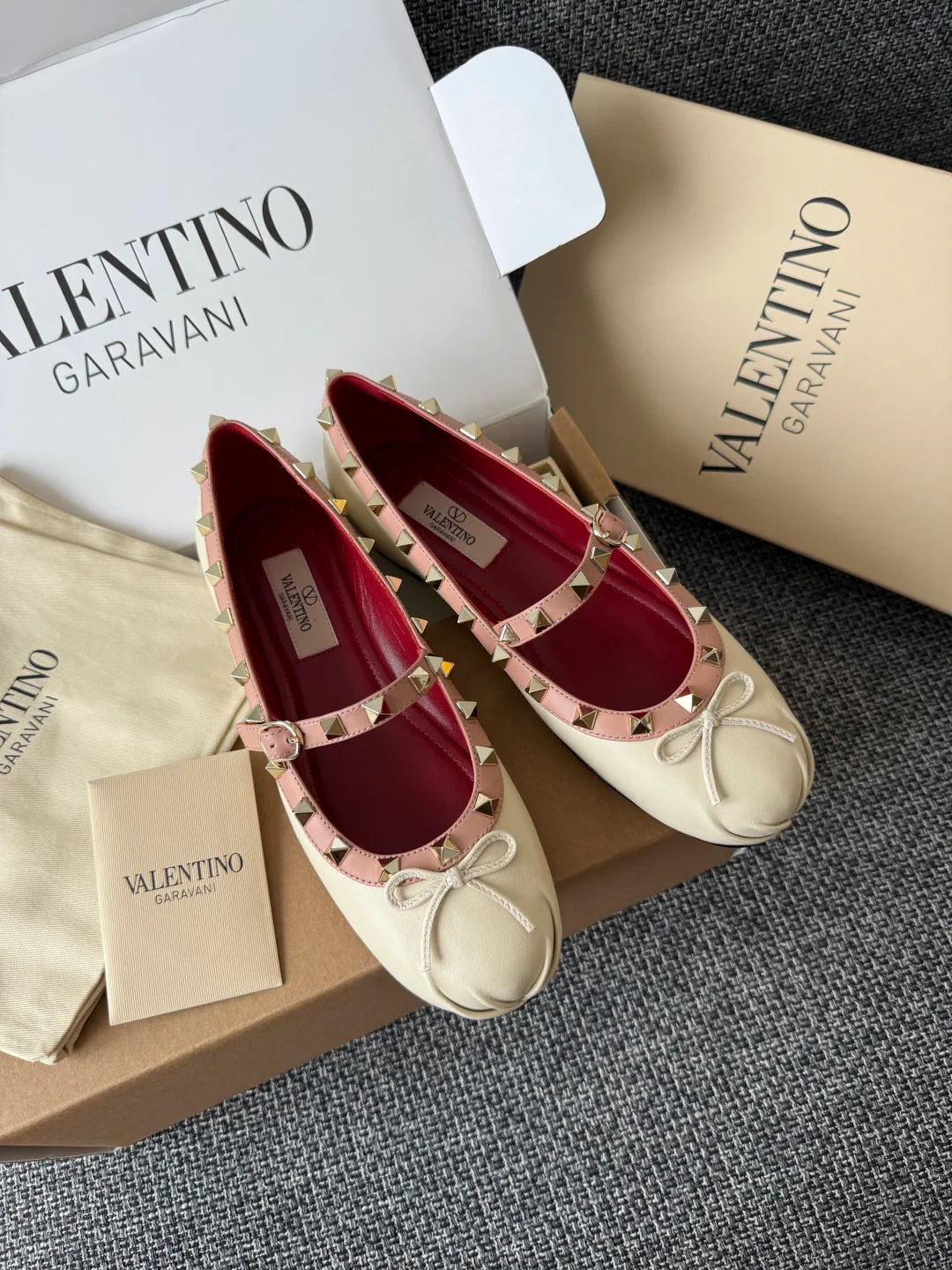Балетки Женские Valentino 18243750