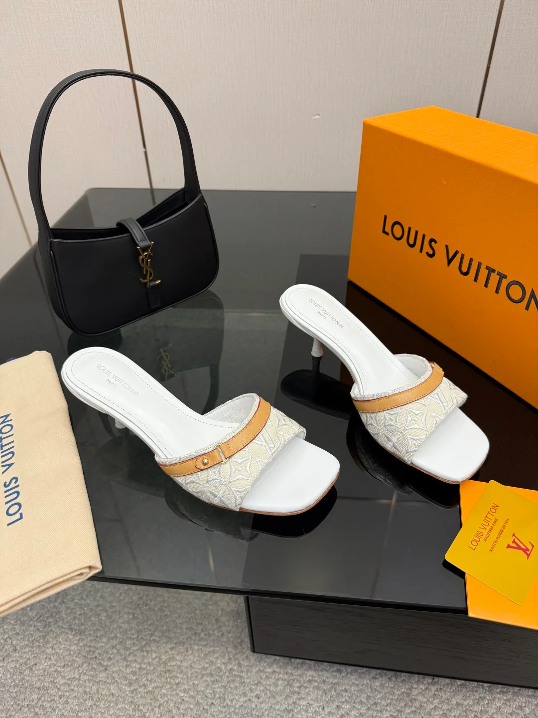 Босоножки Женские Louis Vuitton 1874535