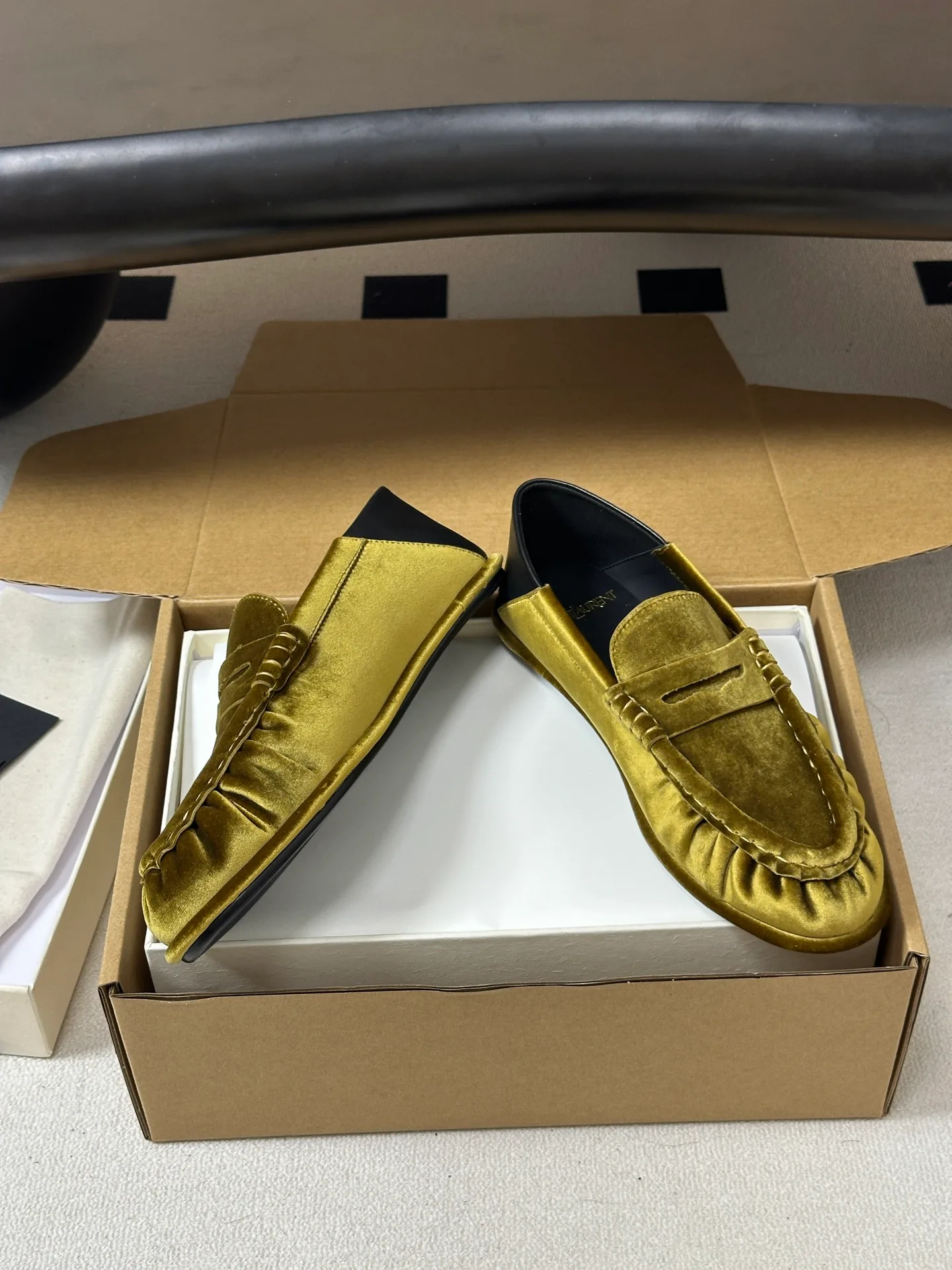 Лоферы И Мокасины Женские Saint Laurent 18049138