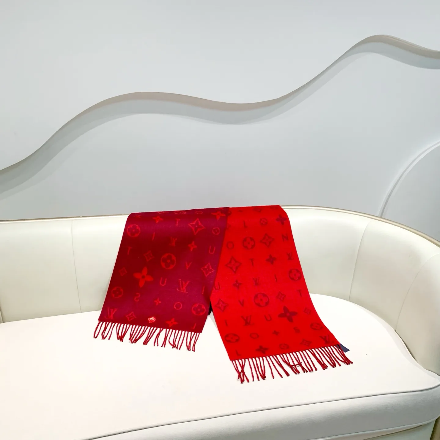 Шарфы Louis Vuitton 1049247