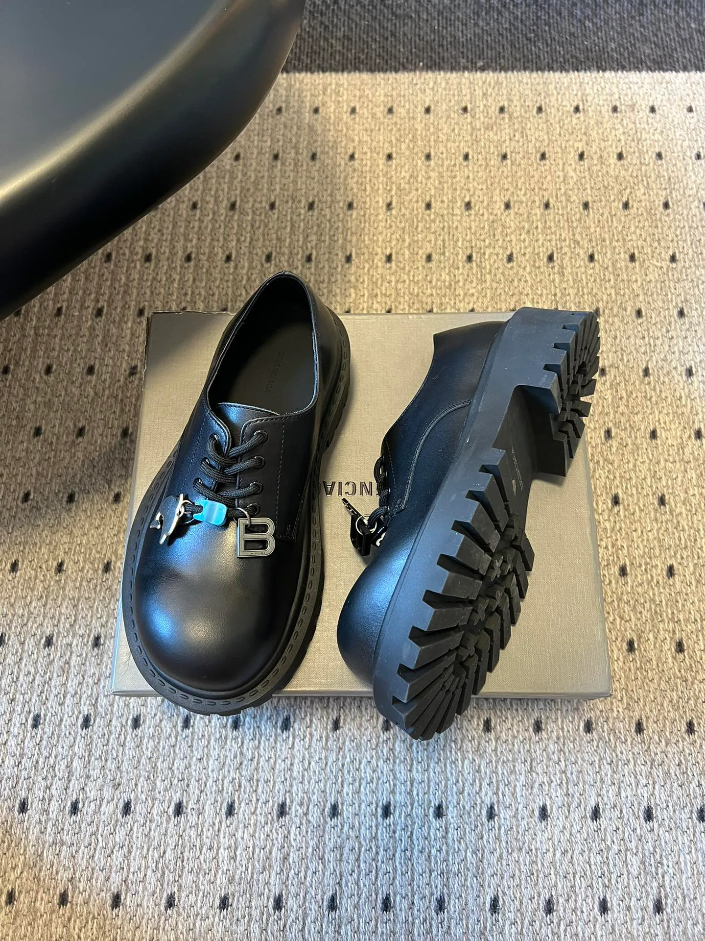 Ботинки Женские Balenciaga 980840