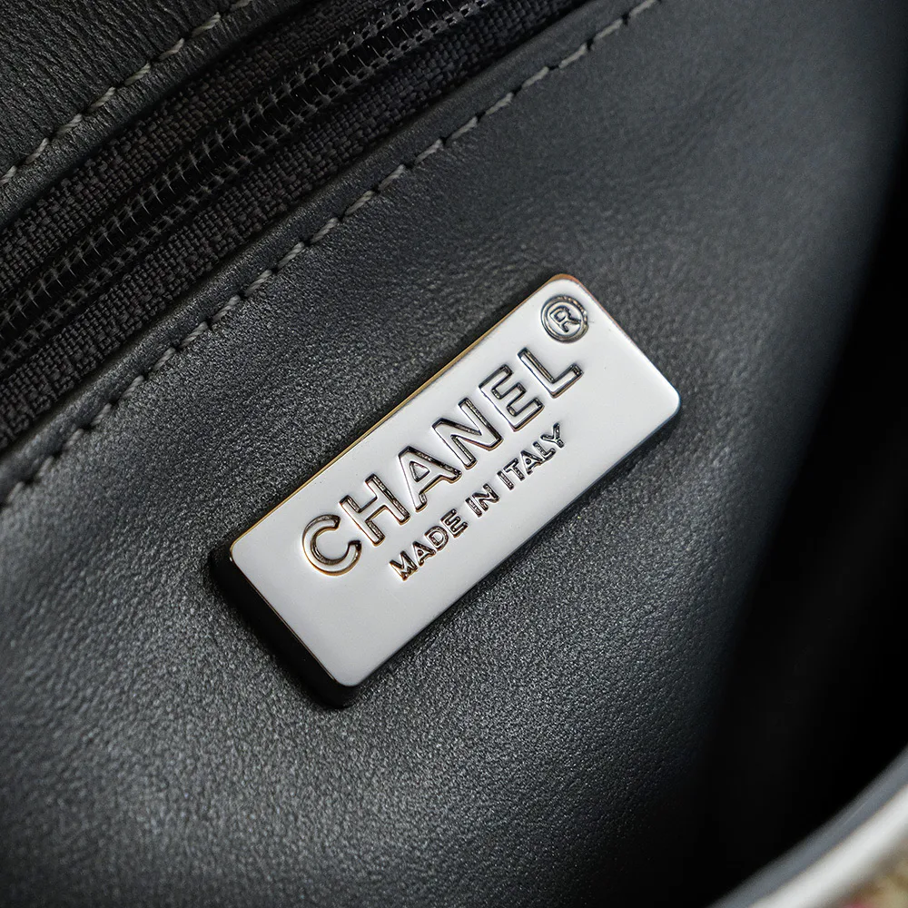 Классические Сумки Женские Chanel 18147768