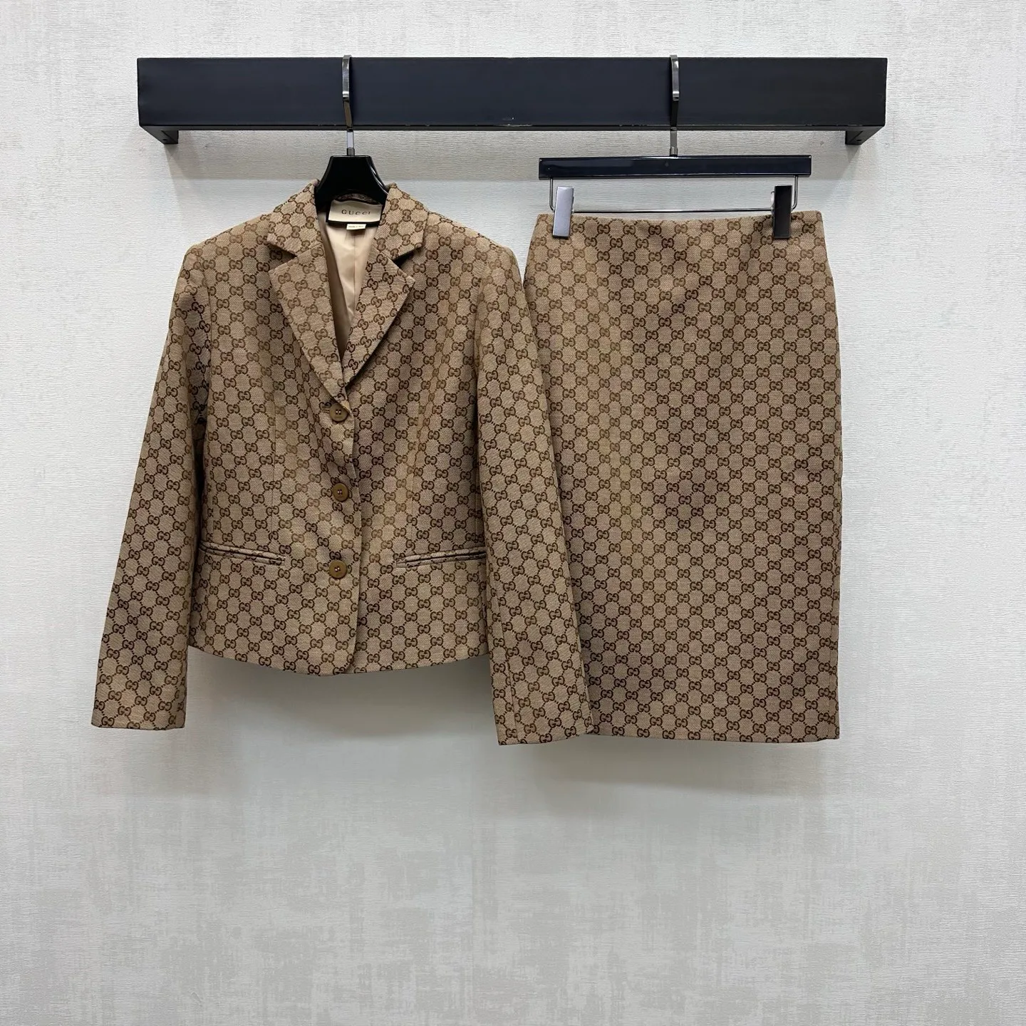 Юбки Женские Gucci 17907702