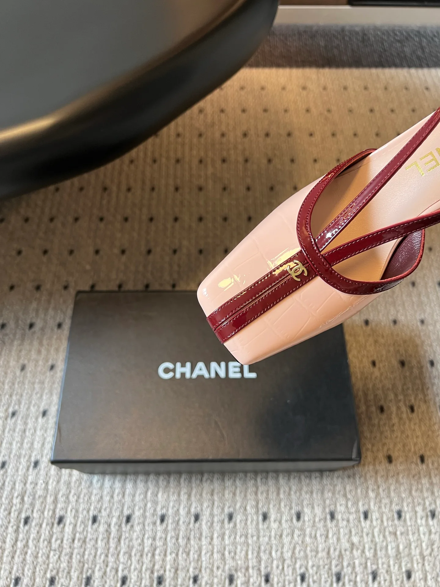 Туфли Женские Chanel 19314643