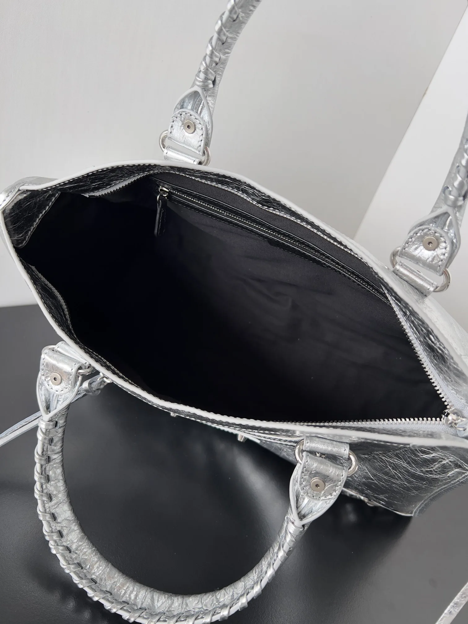 Классические Сумки Женские Balenciaga 11451439
