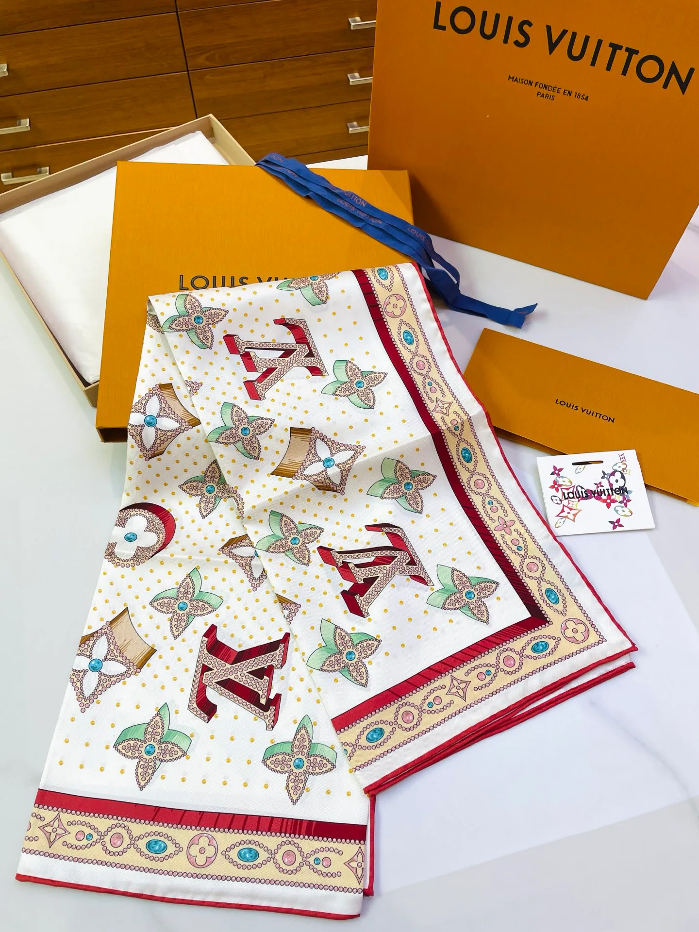 Шарфы Louis Vuitton 14244