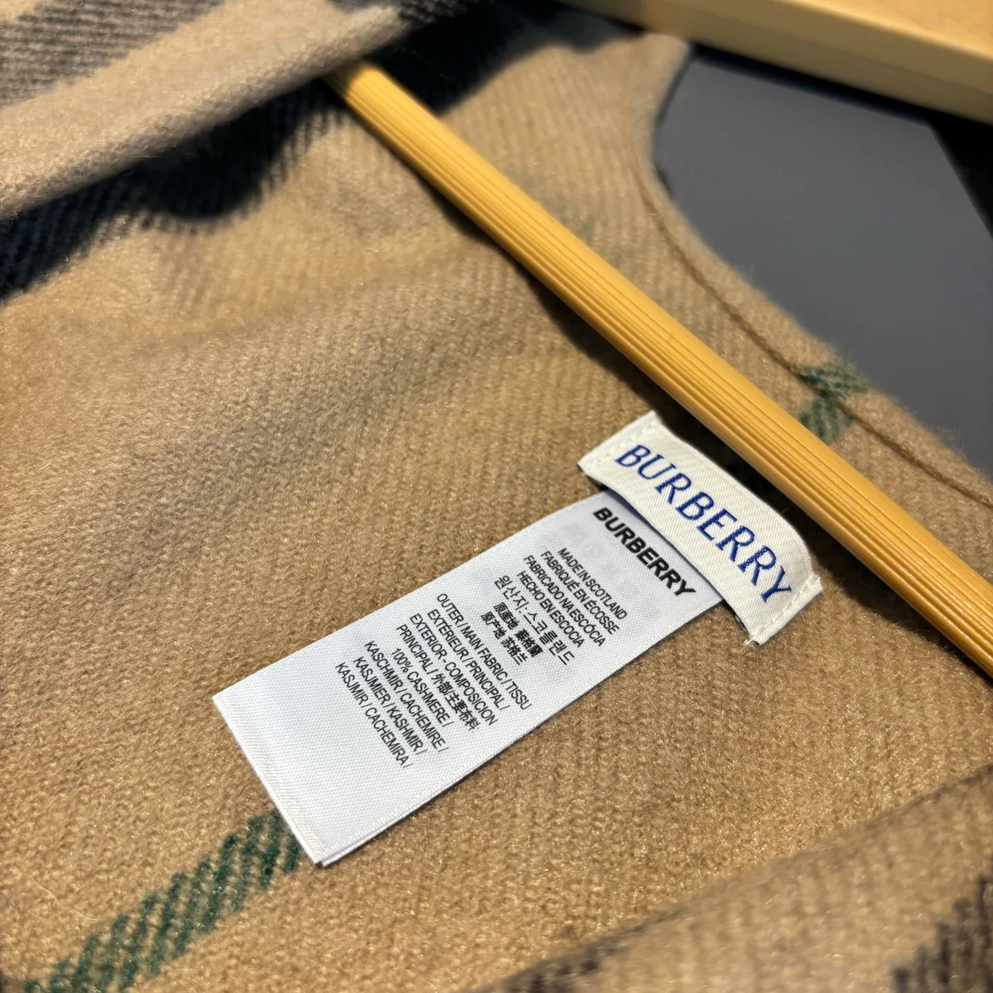 Шарфы Burberry 257069