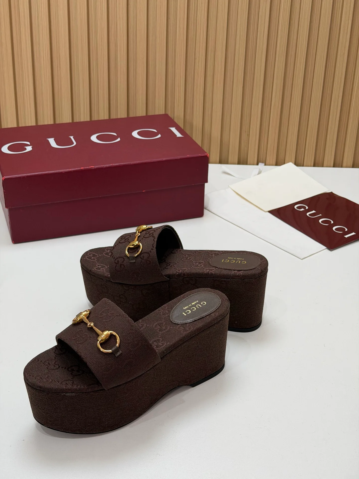Босоножки Женские Gucci 17631674