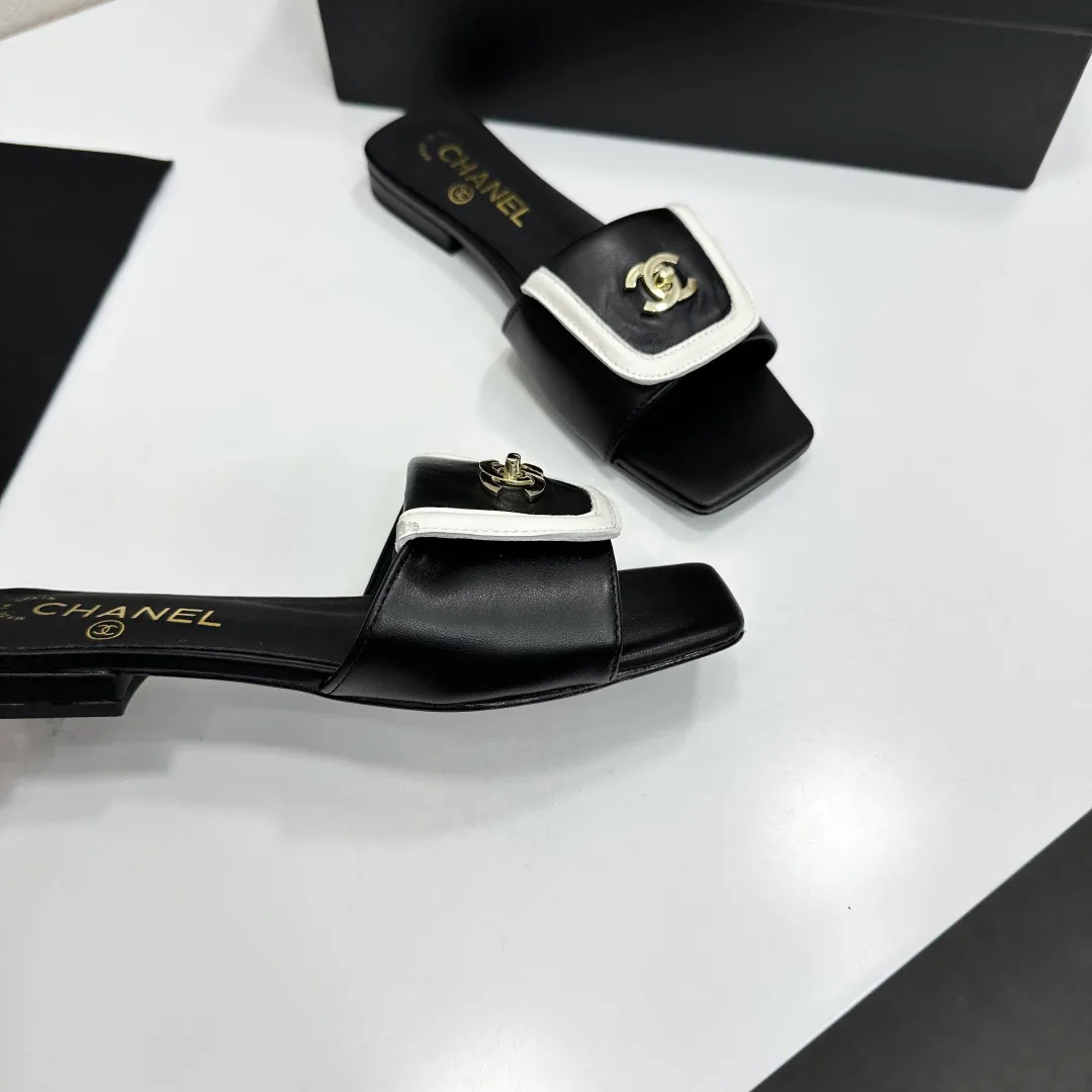 Босоножки Женские Chanel 13275843