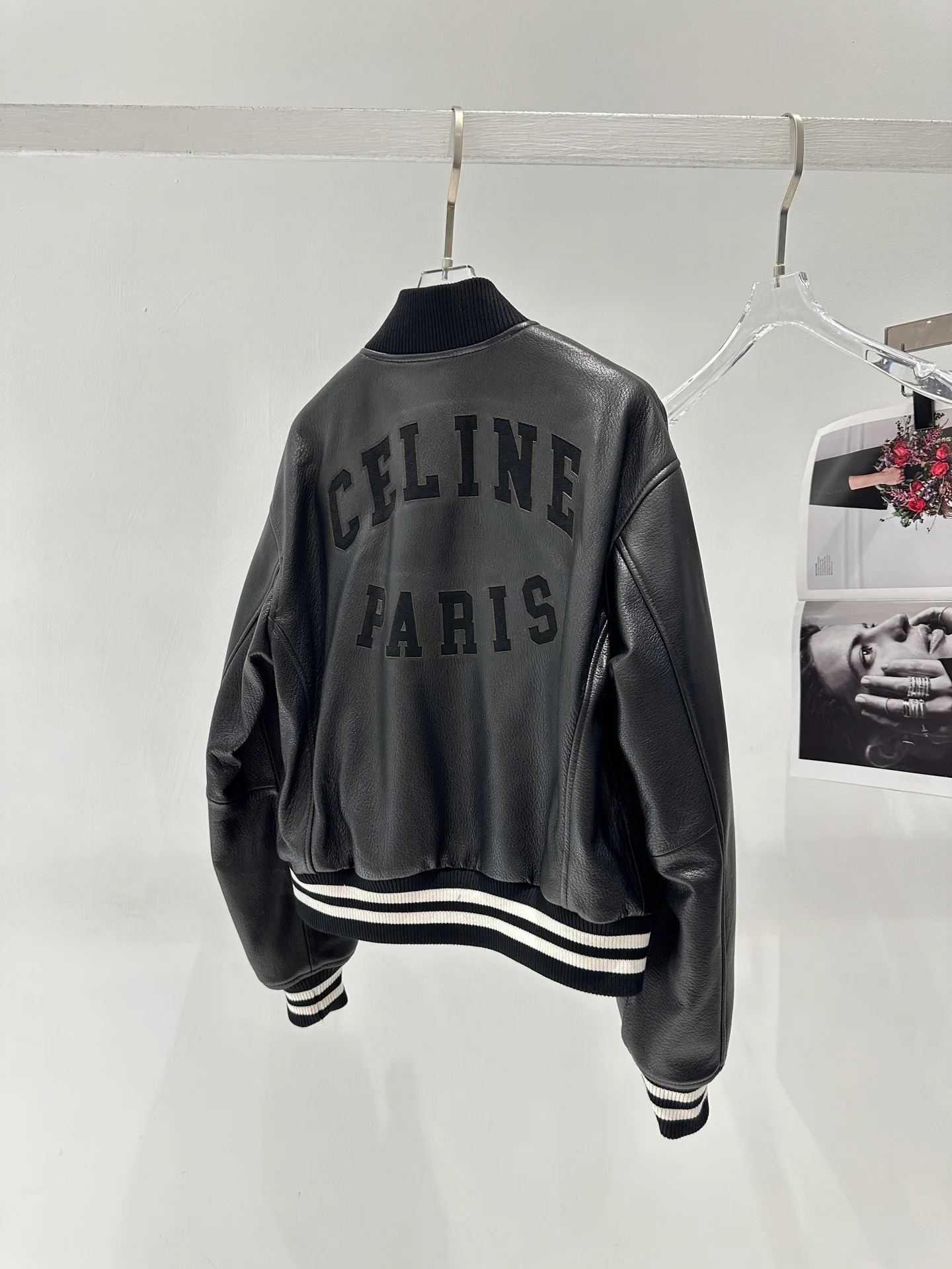 Кожаные Куртки И Дублёнки Женские Celine 14559731
