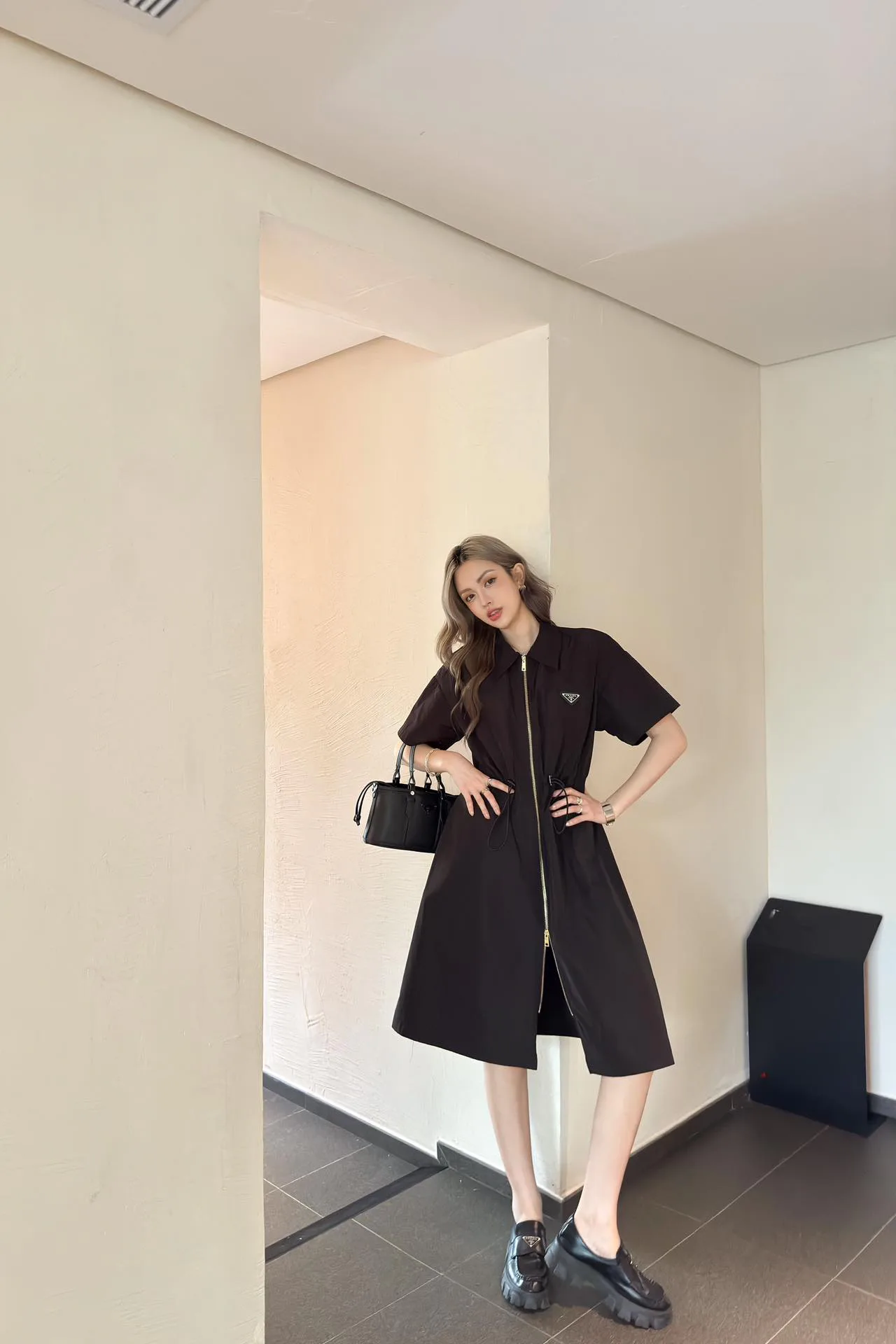 Платья Женские Prada 24739