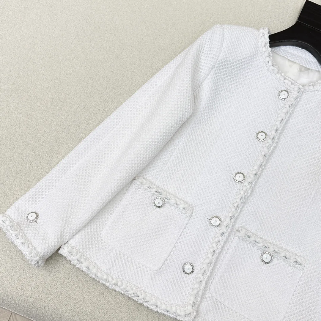 Куртки И Пуховики Женские Chanel 1229271