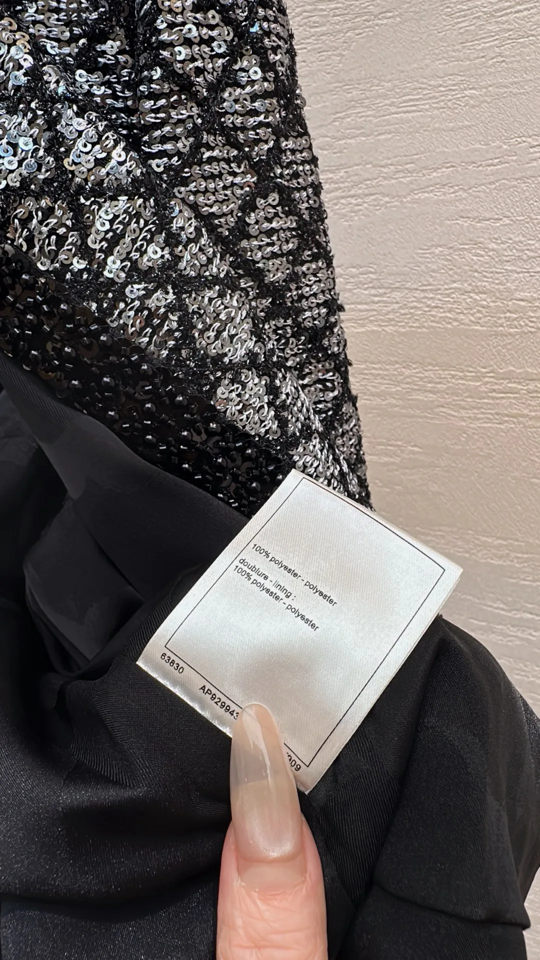 Куртки И Пуховики Женские Chanel 1849654