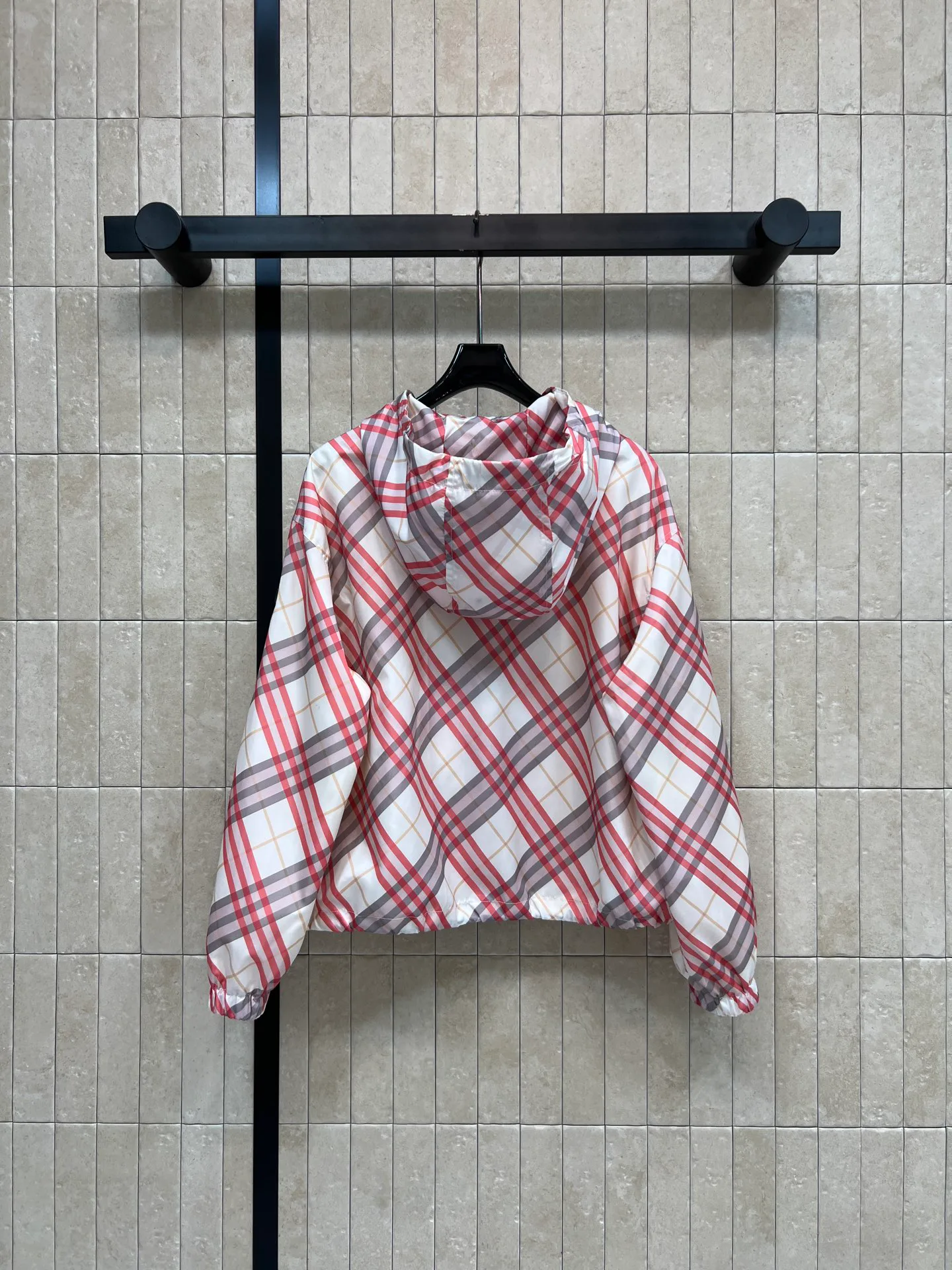 Куртки И Пуховики Женские Burberry 14810048