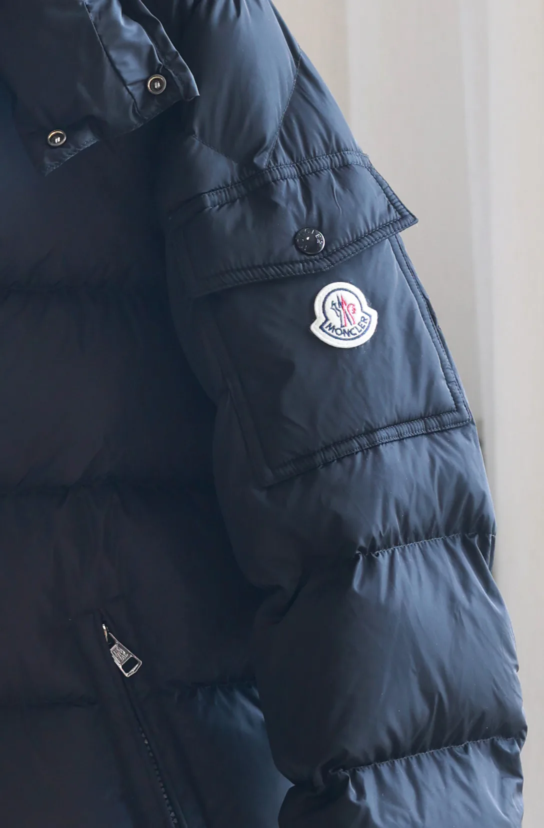 Куртки И Пуховики Женские Moncler 18184525