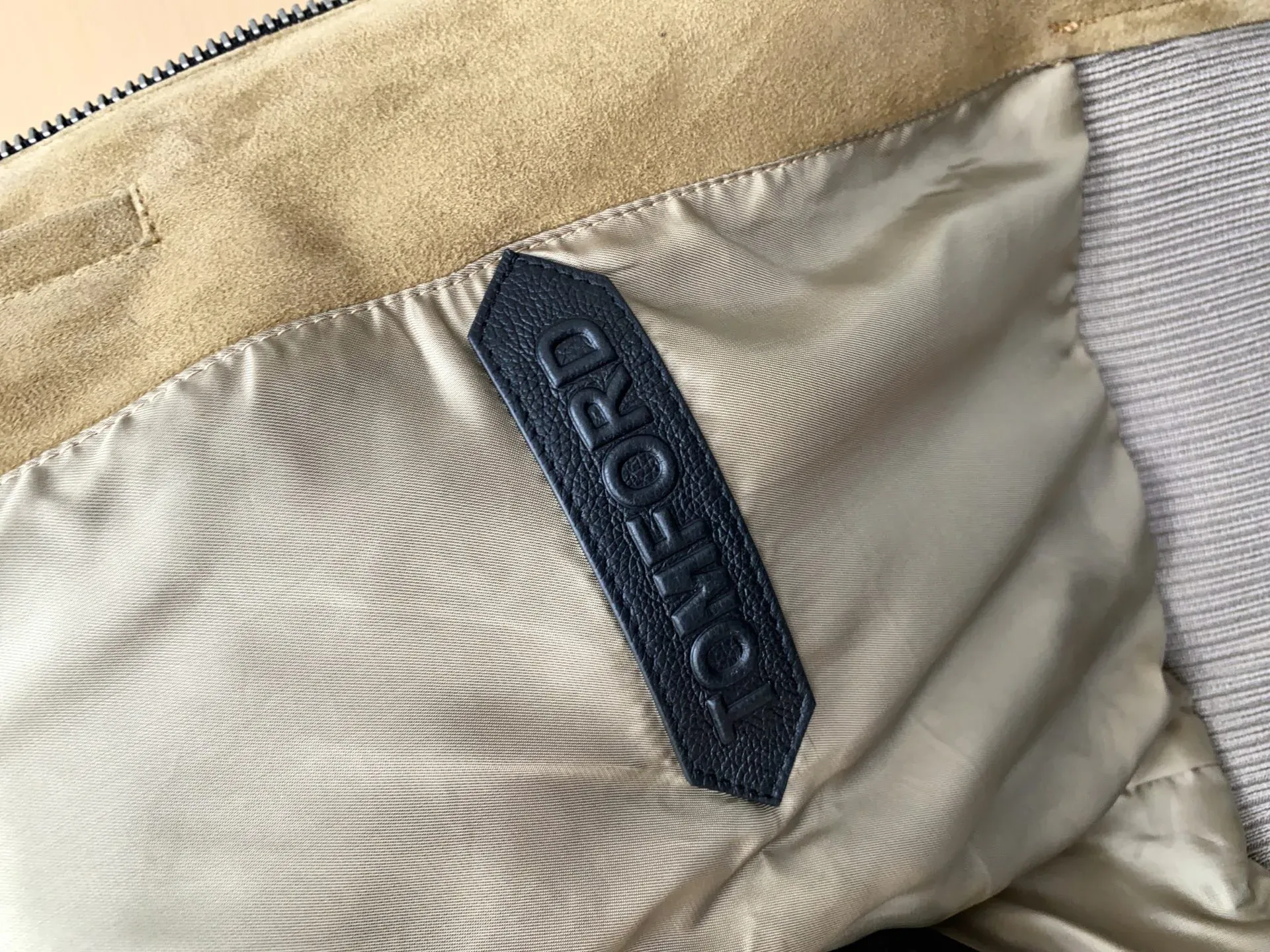 Кожаные Куртки И Дублёнки Мужские Tom Ford 285202