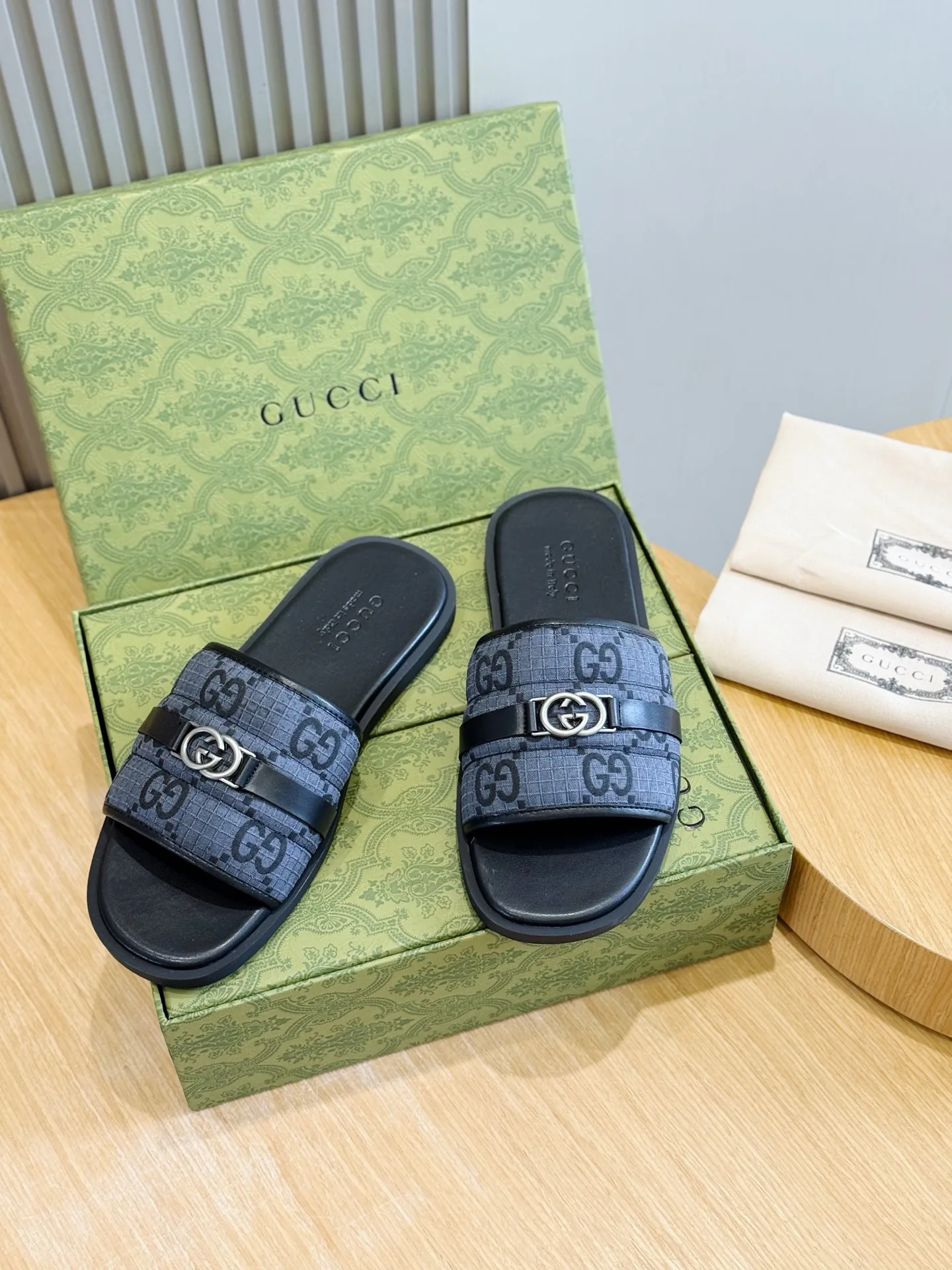 Шлепанцы Мужские Gucci 17349629
