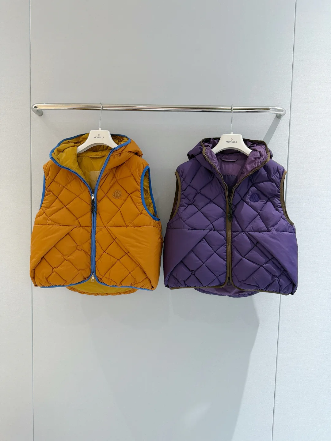 Жилеты Женские Moncler 18538560